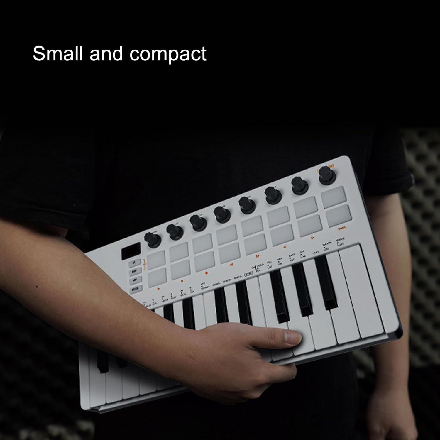 MIDI Keyboard Controller, Key MIDI Keyboard Controller with Connection, Built in Smart Chord and Smart Sound Functions