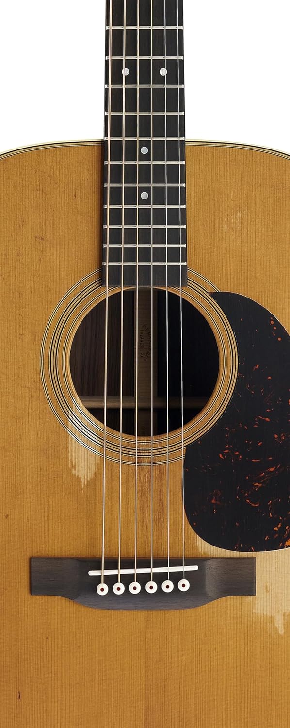 Martin D-28 StreetLegend (Right)