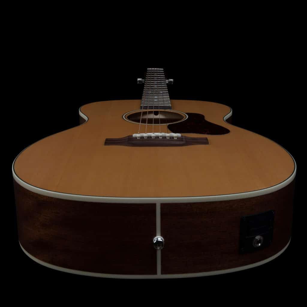 Art & Lutherie 6 String Acoustic-Electric Guitar, Right Hand, Natural, Full (050710)