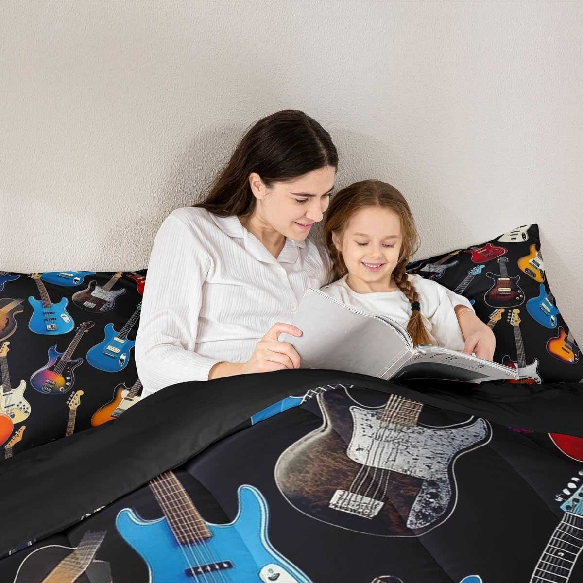 Manfei Electric Guitar Comforter Set King Size 3 Pcs,Colorful Bass Guitars Music Lovers Bedding Set,Rock Music Theme Quilt Set for Adults Bedroom,2 Pillowcases