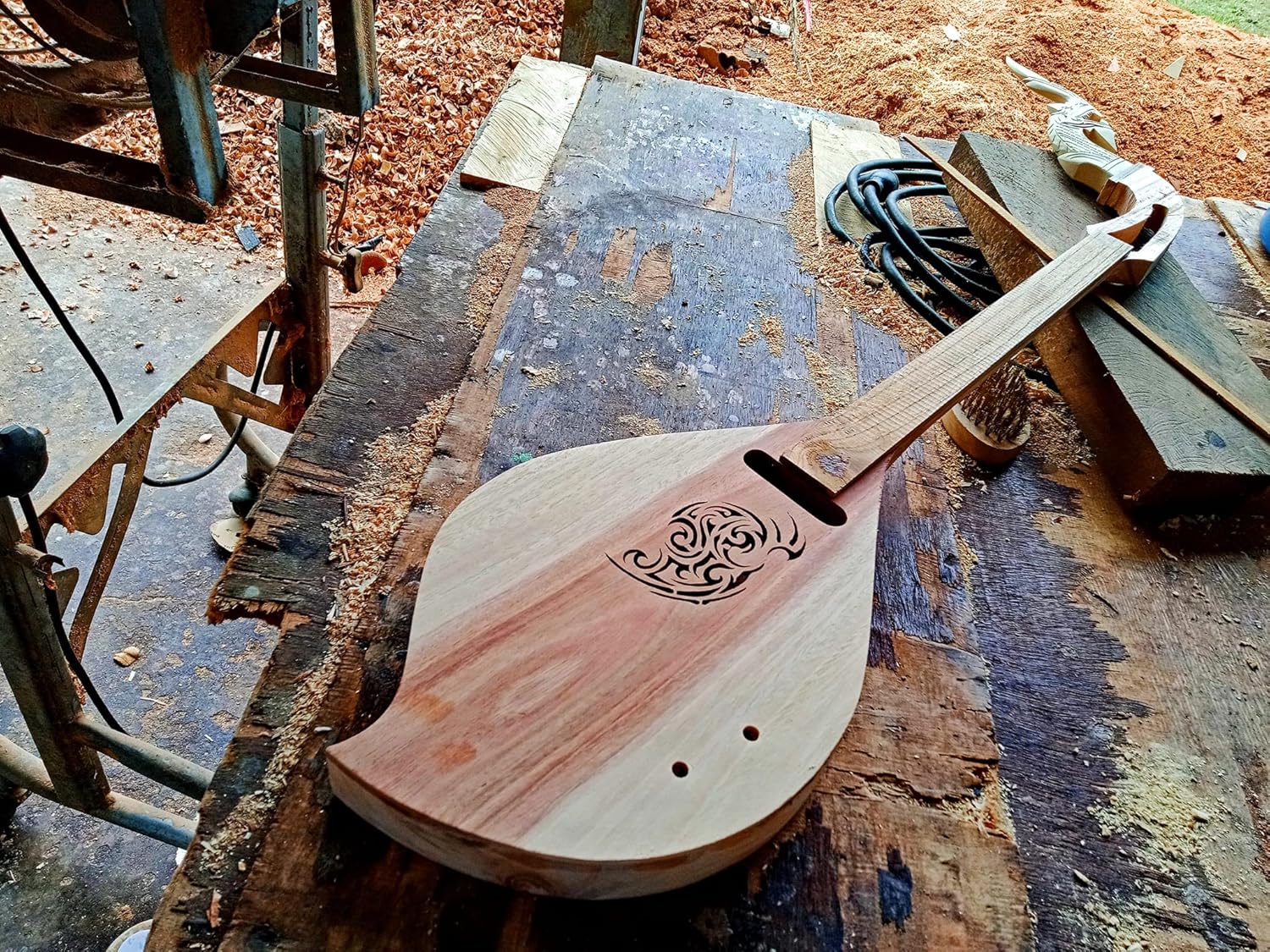 Isarn Acoustic Phin 3 Strings, Thai Lao Guitar Musical Instrument, Traditional Thai Classical Musical (Pin N02-3)