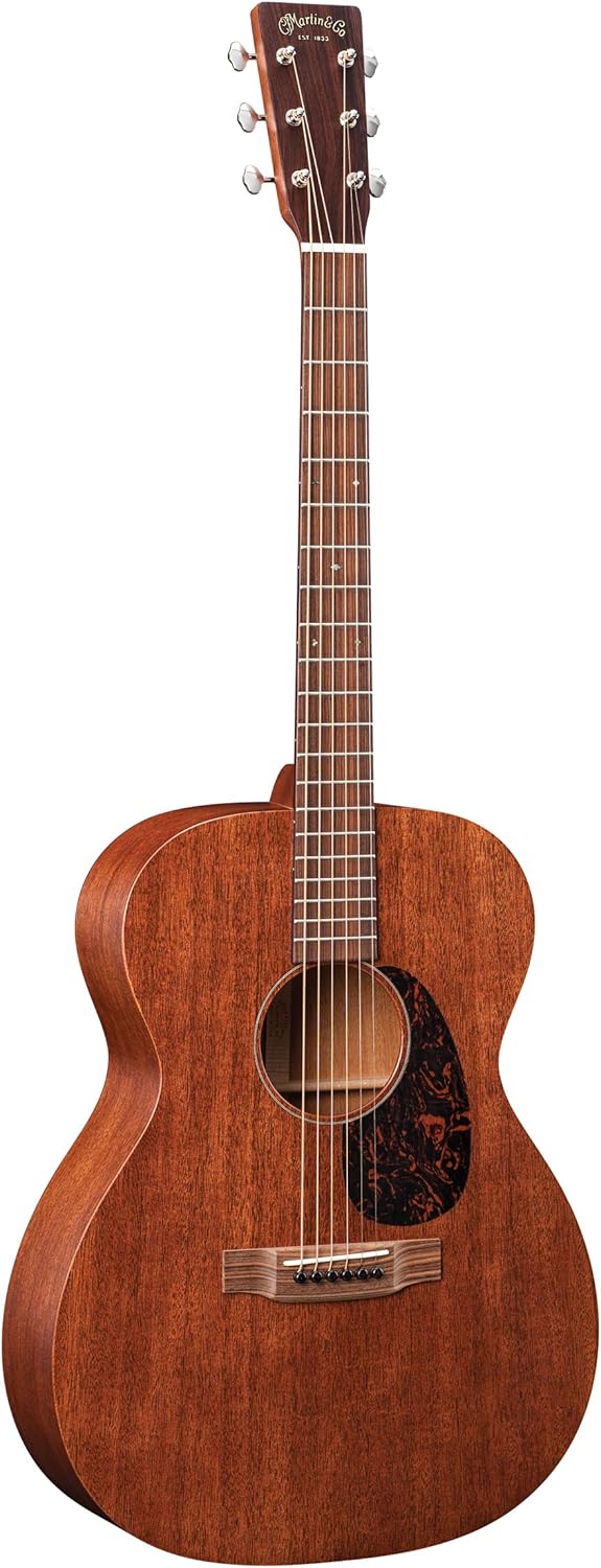 Martin Guitar 000-15M with Gig Bag, Acoustic Guitar for the Working Musician, Mahogany Construction, Satin Finish, 000-14 Fret, and Low Oval Neck Shape