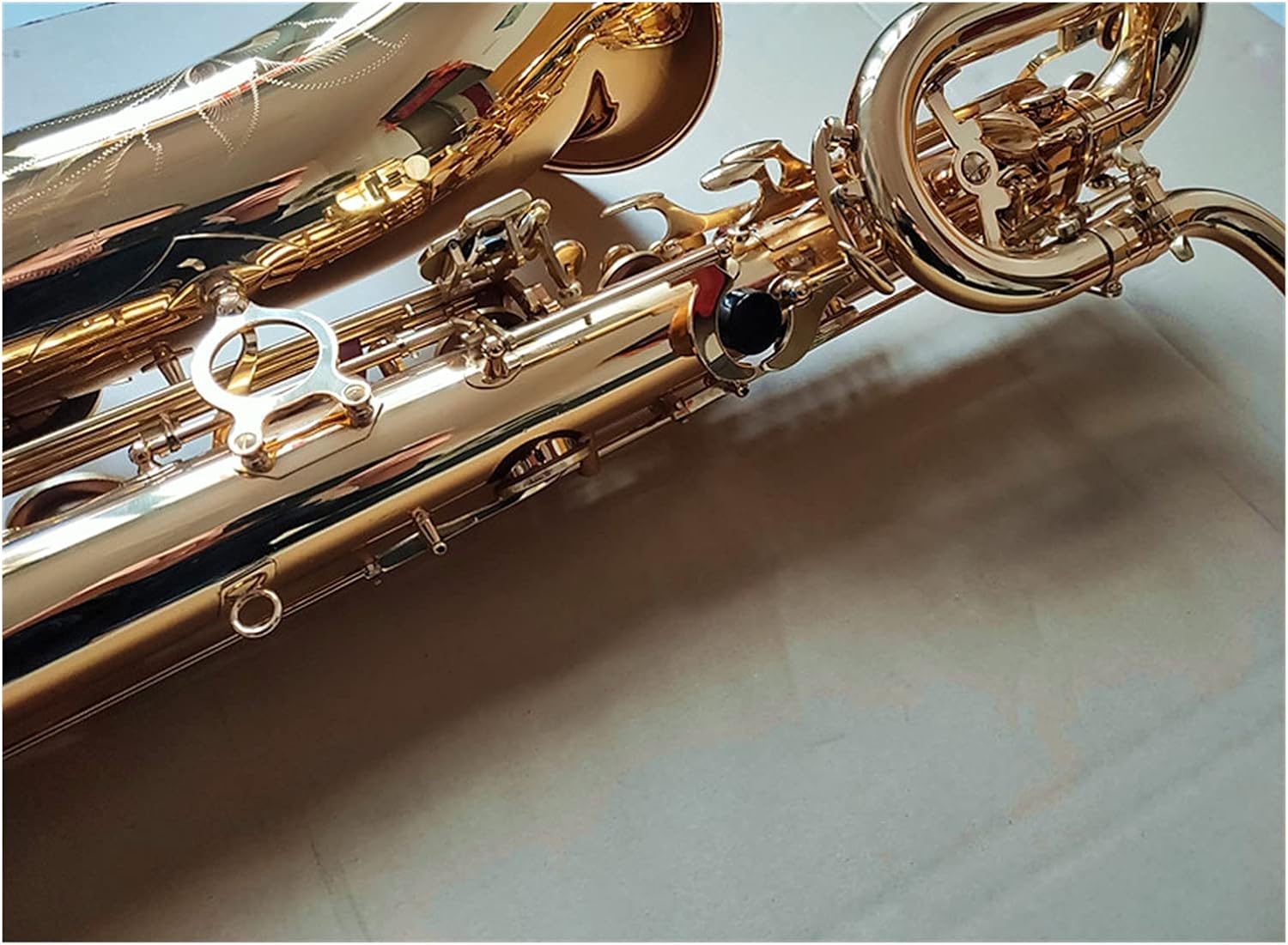 E Flat Baritone Saxophone Surface Professional Brass Musical Instruments Sax Student Saxophone