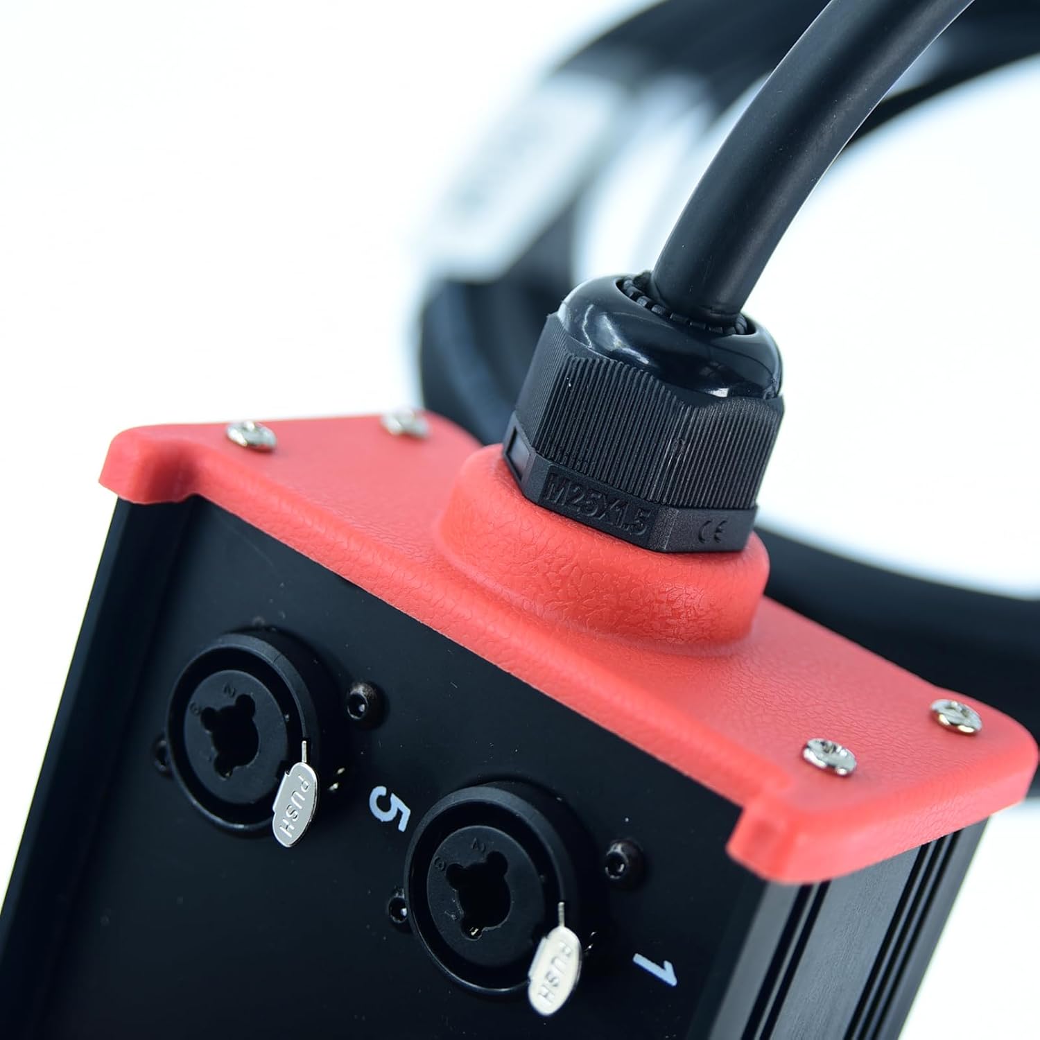 Arklove 6-Channel Low Profilemale XLR 1/4