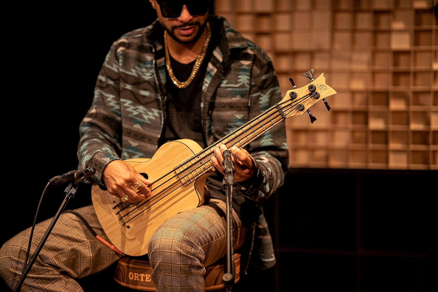 Ortega Guitars 4 String Bamboo Series All Solid Acoustic-Electric Uke-Bass w/Bag, Right-handed, Natural, (RUNAB-UB)