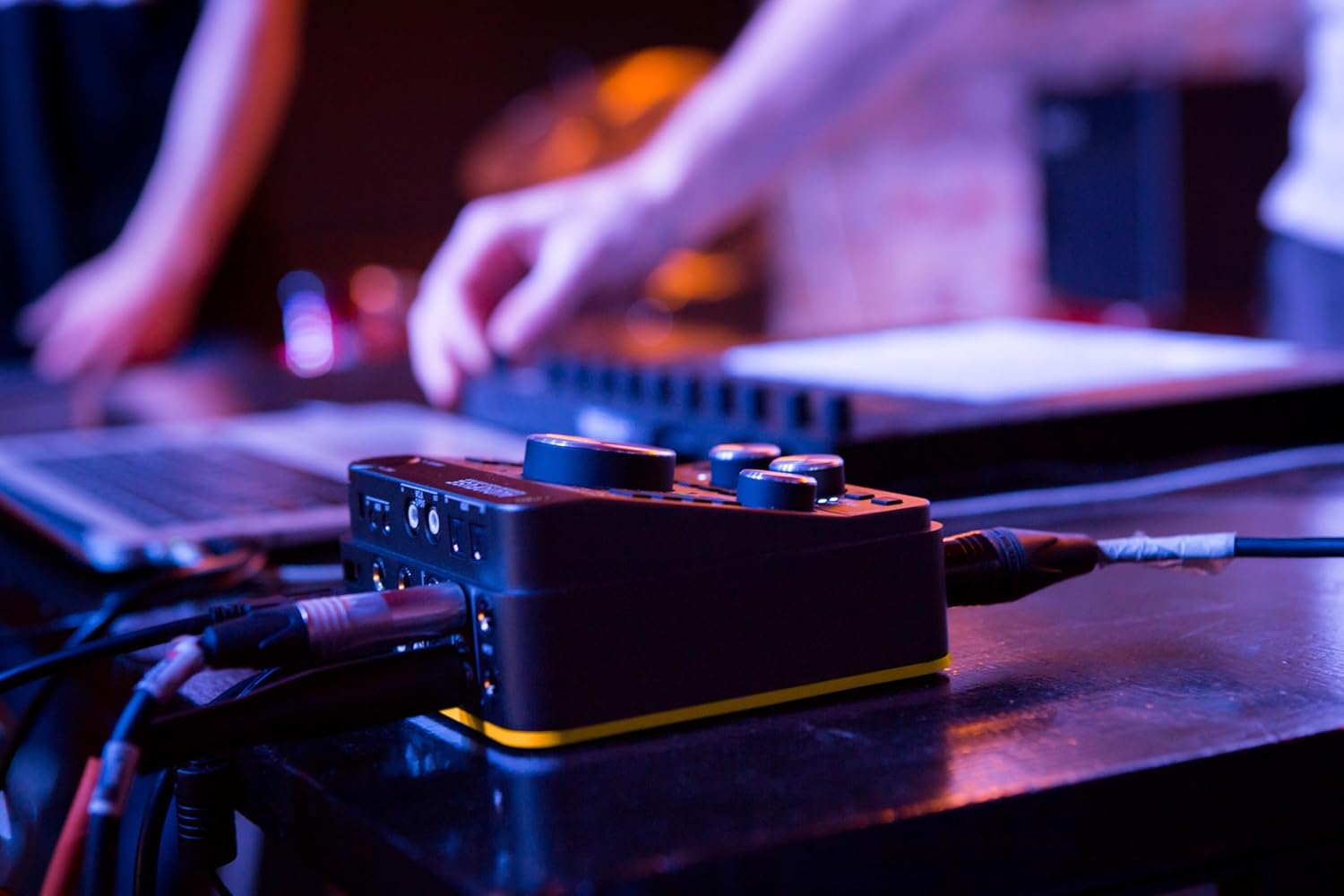 Arturia - AudioFuse - Compact Versatile Audio Interface with Creative Software for Recording, Production, Podcasting, Guitar