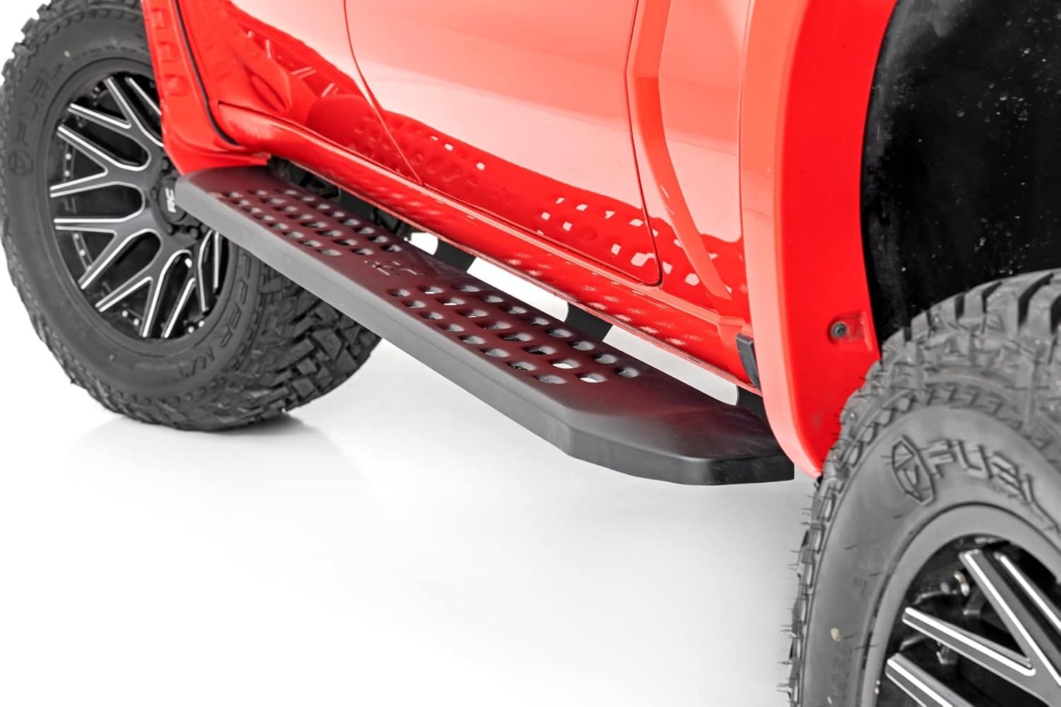 Rough Country RPT2 Running Boards for Chevy Silverado & GMC Sierra 1500/2500HD/3500HD (2019-2025) Crew Cab - Sleek Profile, Non-Slip Step, Rust Resistant, Easy Install