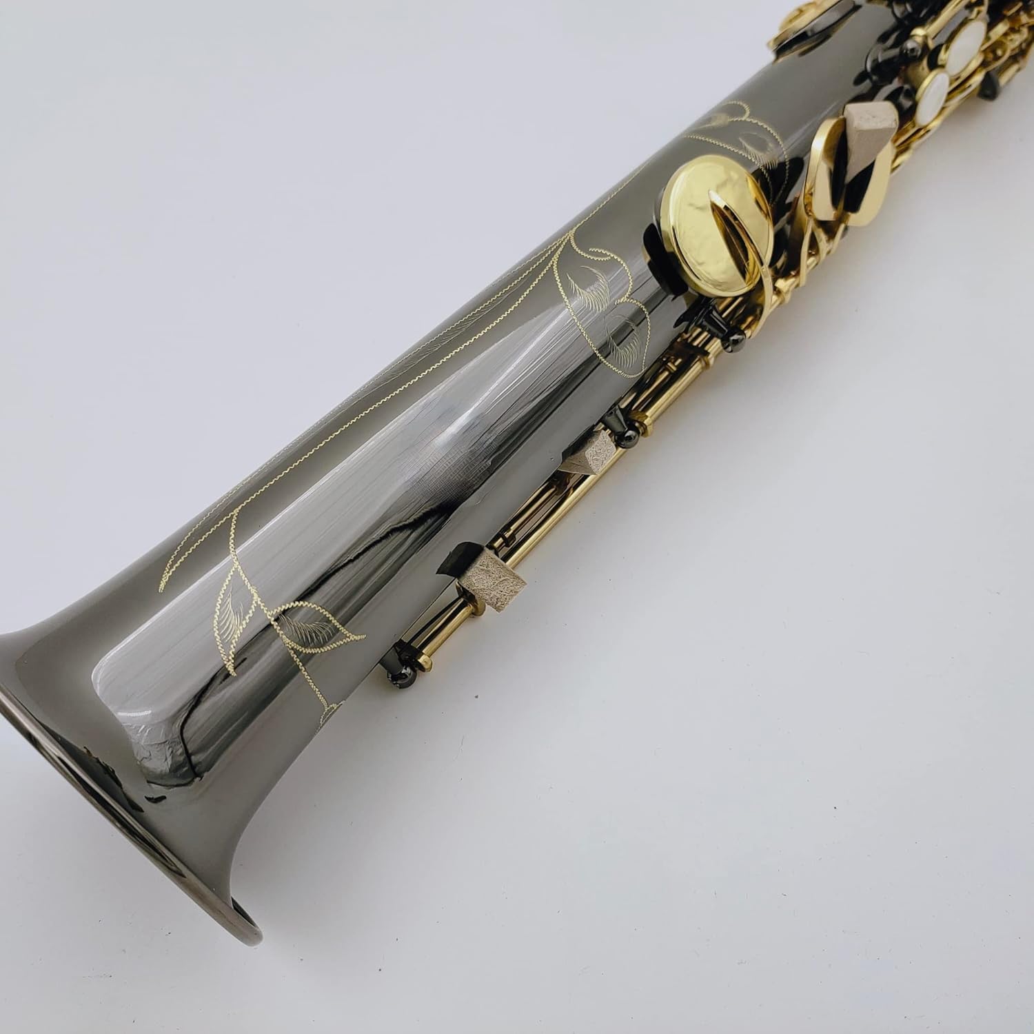 Saxophone B-Flat Nickel-Plated Shell Button Brass Professional Saxophone Woodwind Instrument