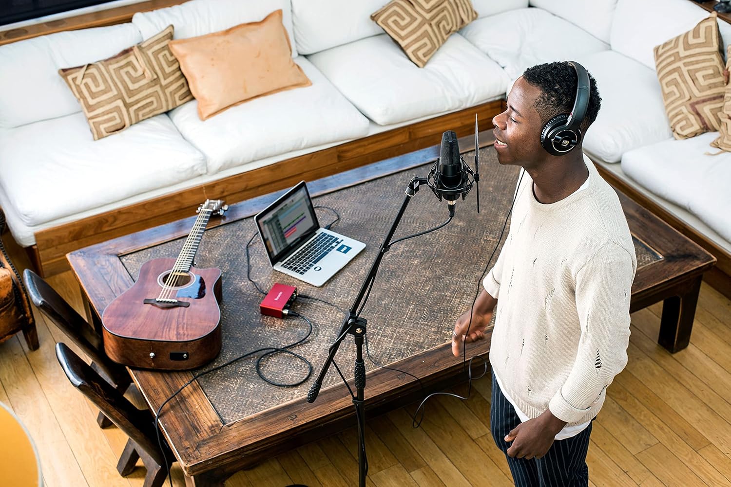 Focusrite Scarlett Solo 3rd Gen USB Audio Interface Bundle w/LyxPro Cardioid Condenser Mic, Shockmount, Pop Filter, XLR Cable, Metal Mic Stand, Studio Headphones & Focusrite Creative Software Kit