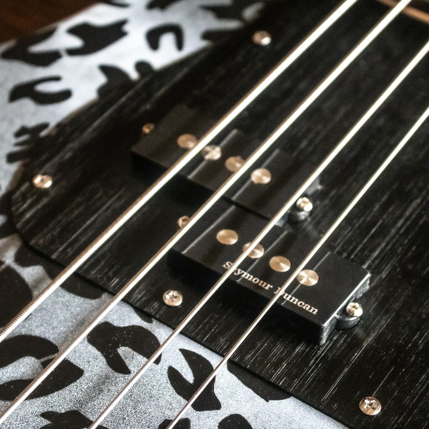 Sawtooth Johnny Martin Black and White Signature Leopard Skin Electric Bass Guitar w Padded Gig Bag