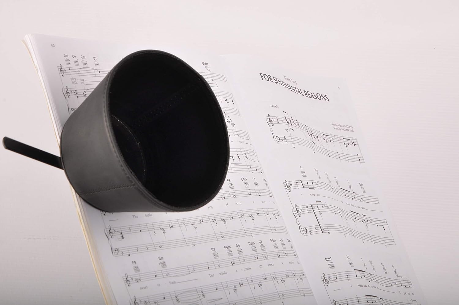 Trumpet magnetic mute, lightweight leather mute for jazz and classical trumpeters MG Leather Work (Trumpet, Black)