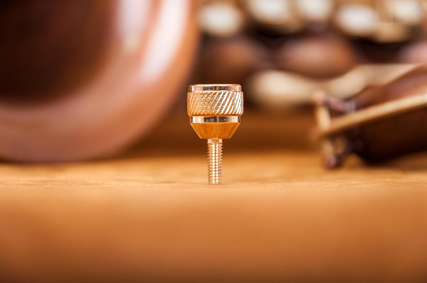 saxophone Neck Screws Heavy 135 by KGU Music for alto, tenor, soprano, baritone sax for Selmer,Yanagisawa,Jupiter,Couesnon (24K Gold, Turquoise)