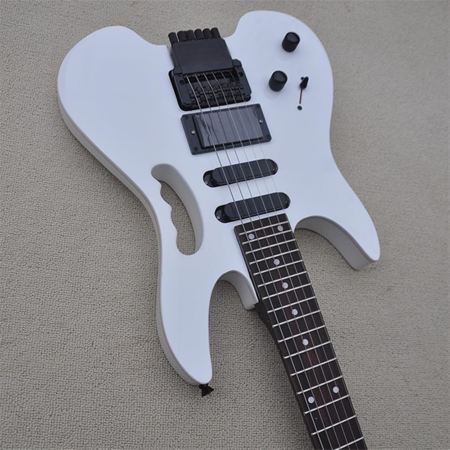 VENEKA Headless Electric Guitar Left Handed 39 Inches Headless Electric Guitar with SSH Pickup Rosewood Fretboard 24 Frets (Color : 02)