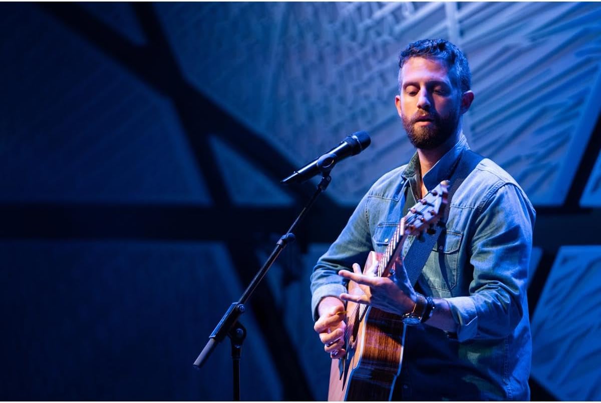 Sennheiser EW-D 835-S Dynamic Handheld Microphone Set, Black, XLR Connectivity