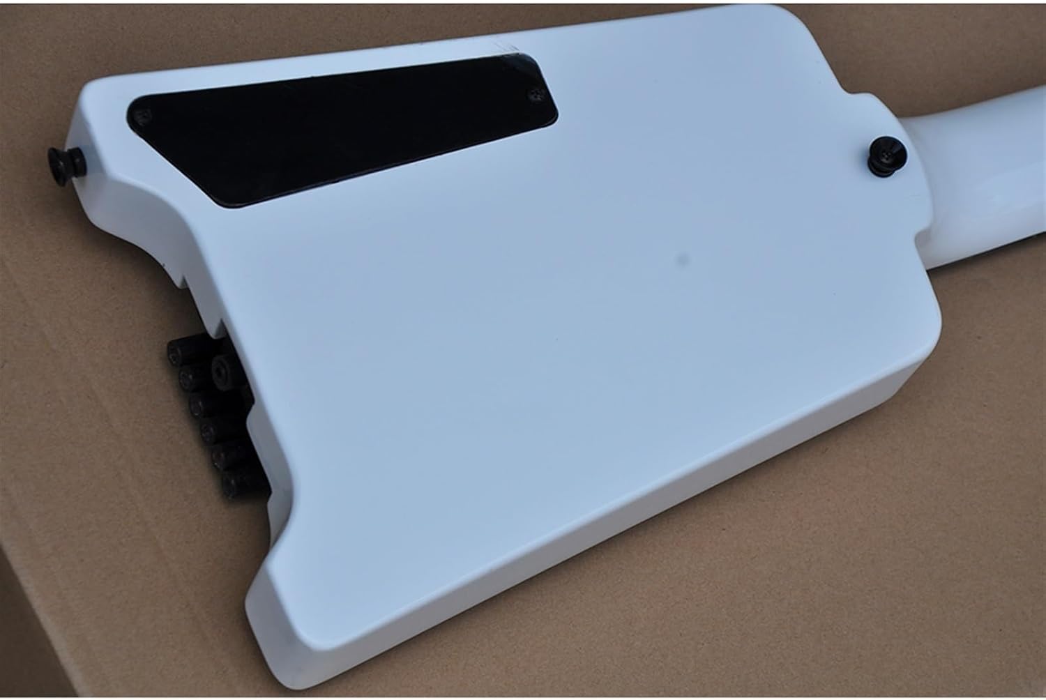 39 Inches 24 Frets White Headless Electric Guitar with Basswood Rosewood Body Fretboard Professional Headless Guitar