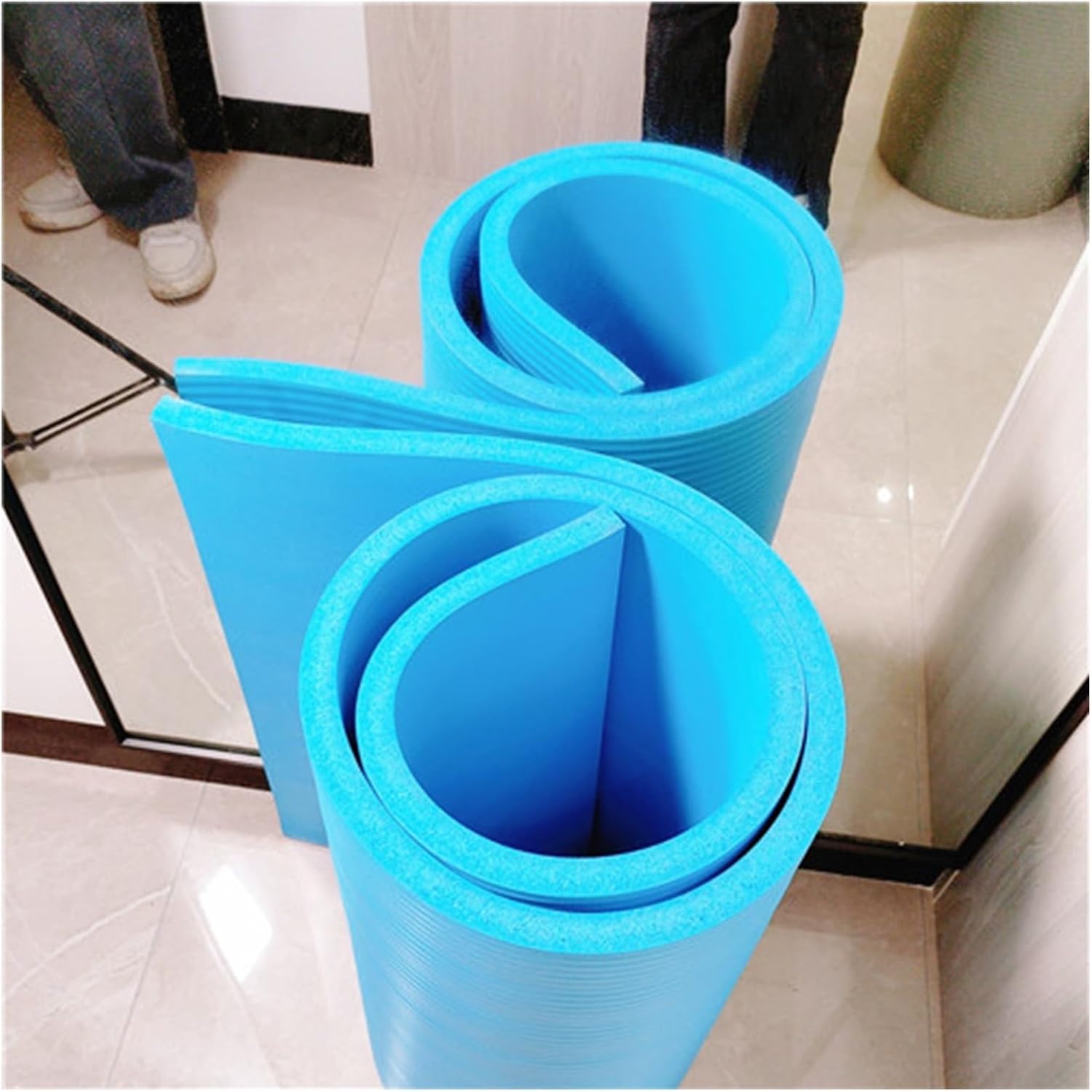 XPLKQXE Self Adhesive Wall Edges and Bumpers Guards, Proof Corners Edges Safety Bumper, Garage Door Foam Edges Protector Cushion Protecting Your Car Doors (Color : Blue-Thickness 1cm, Size : 0.3x3m