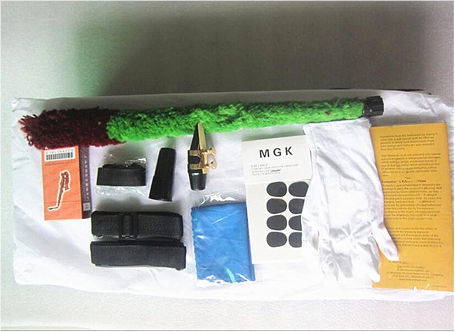 Alto Saxophone All Black Matte with Cleaning Cloth White Gloves Sax Mouthpiece Box Etc Student Saxophone