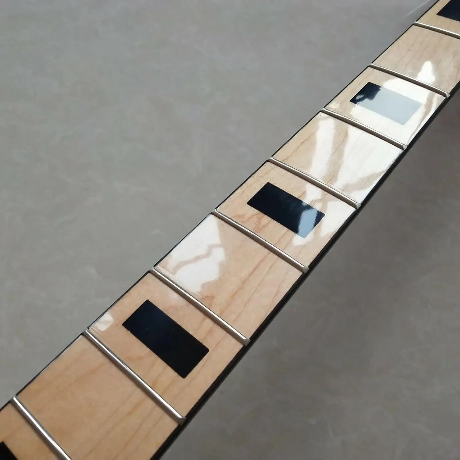 Gloss Maple P Bass Guitar Neck Parts 20 Fret 34inch Maple Fretboard Block Inlay