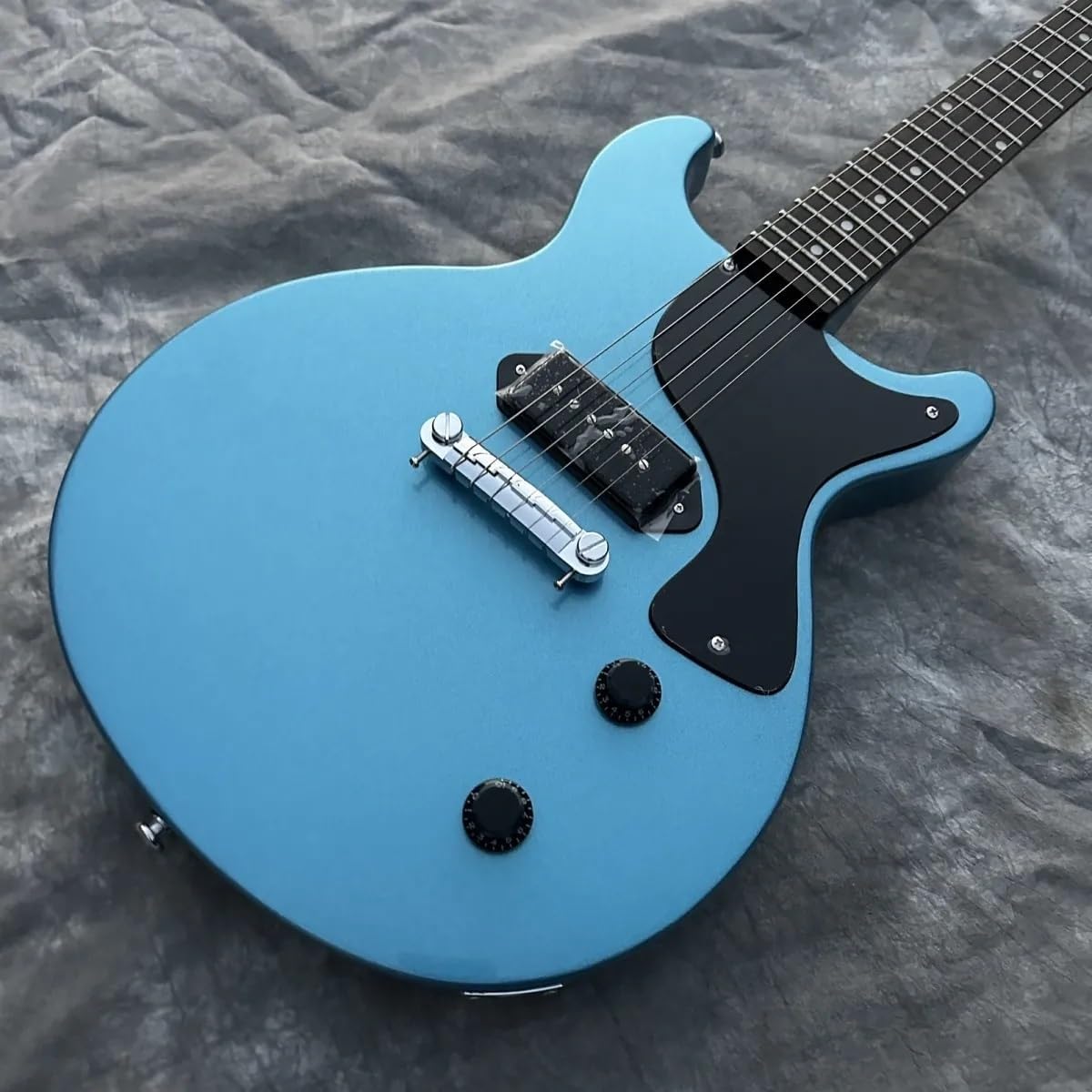 Electric Guitar Solid Mahogany Body Rosewood Fretboard Single P90 Pickup Metallic Blue Double Cutaway