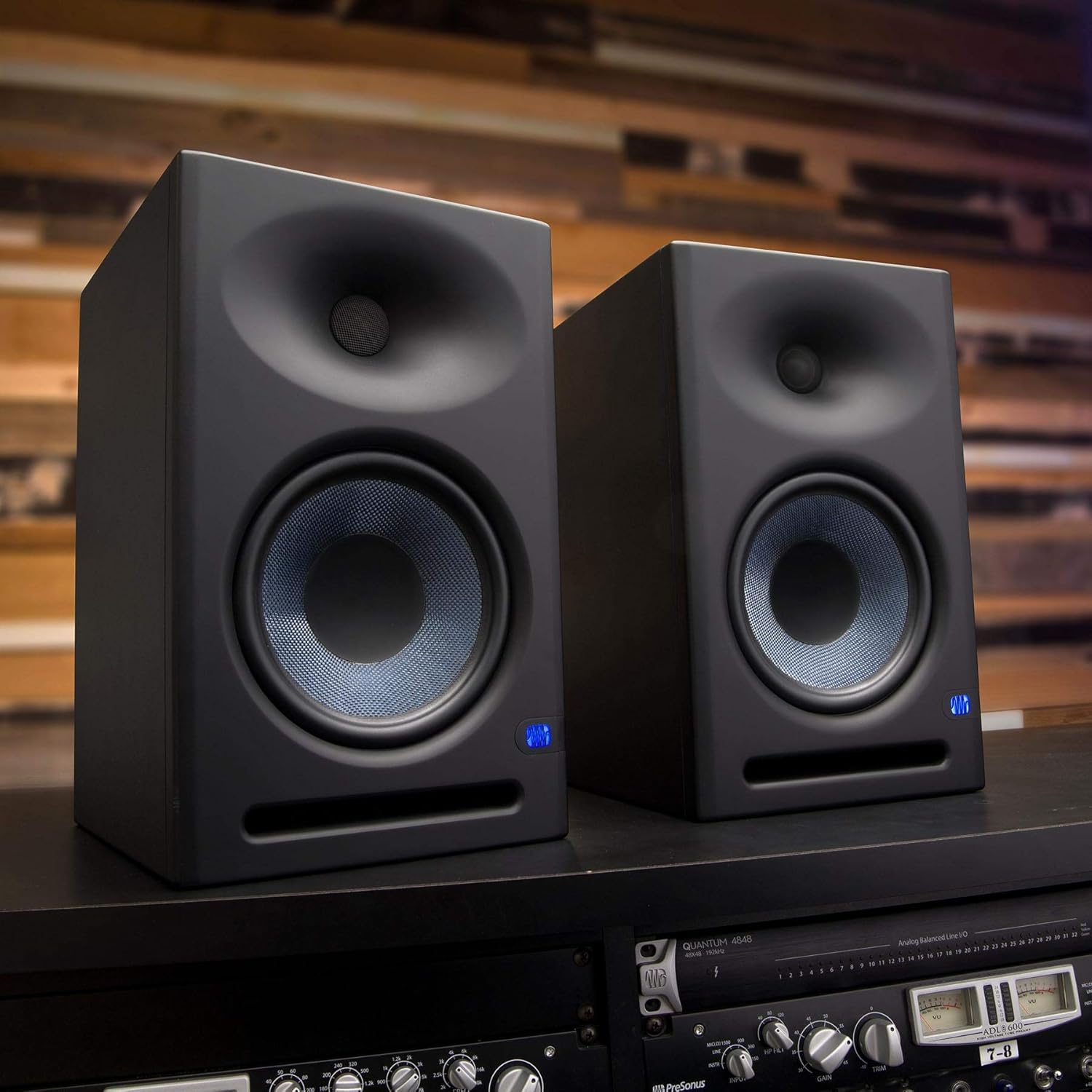 PreSonus Eris E8 XT 8