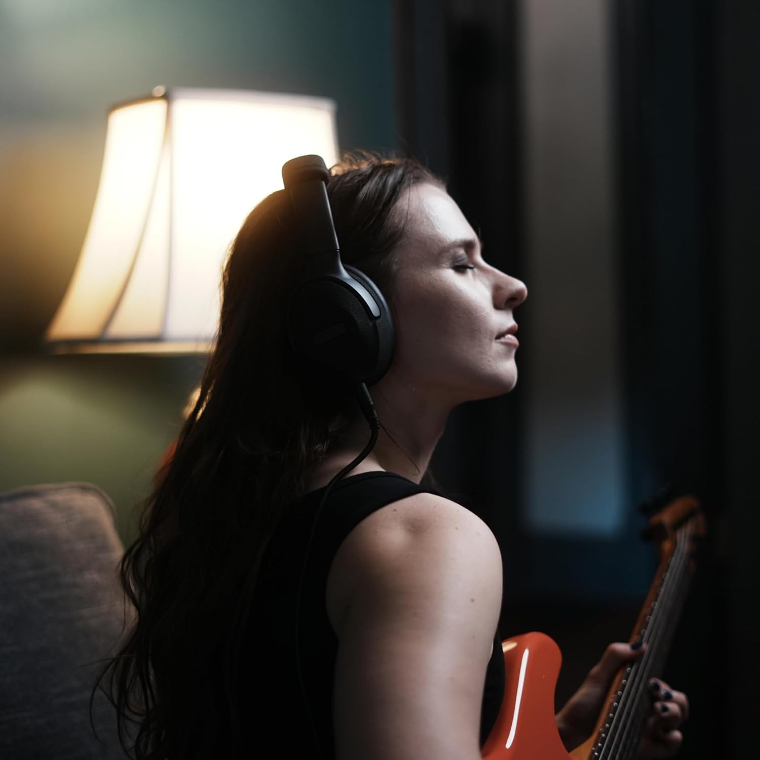 Positive Grid Spark NEO Core Wired Smart Guitar Headphone Amp with Custom Audio Drivers, Noise-Isolation, Bluetooth Streaming & Smart App with AI Features for Electric, Acoustic and Bass Guitar