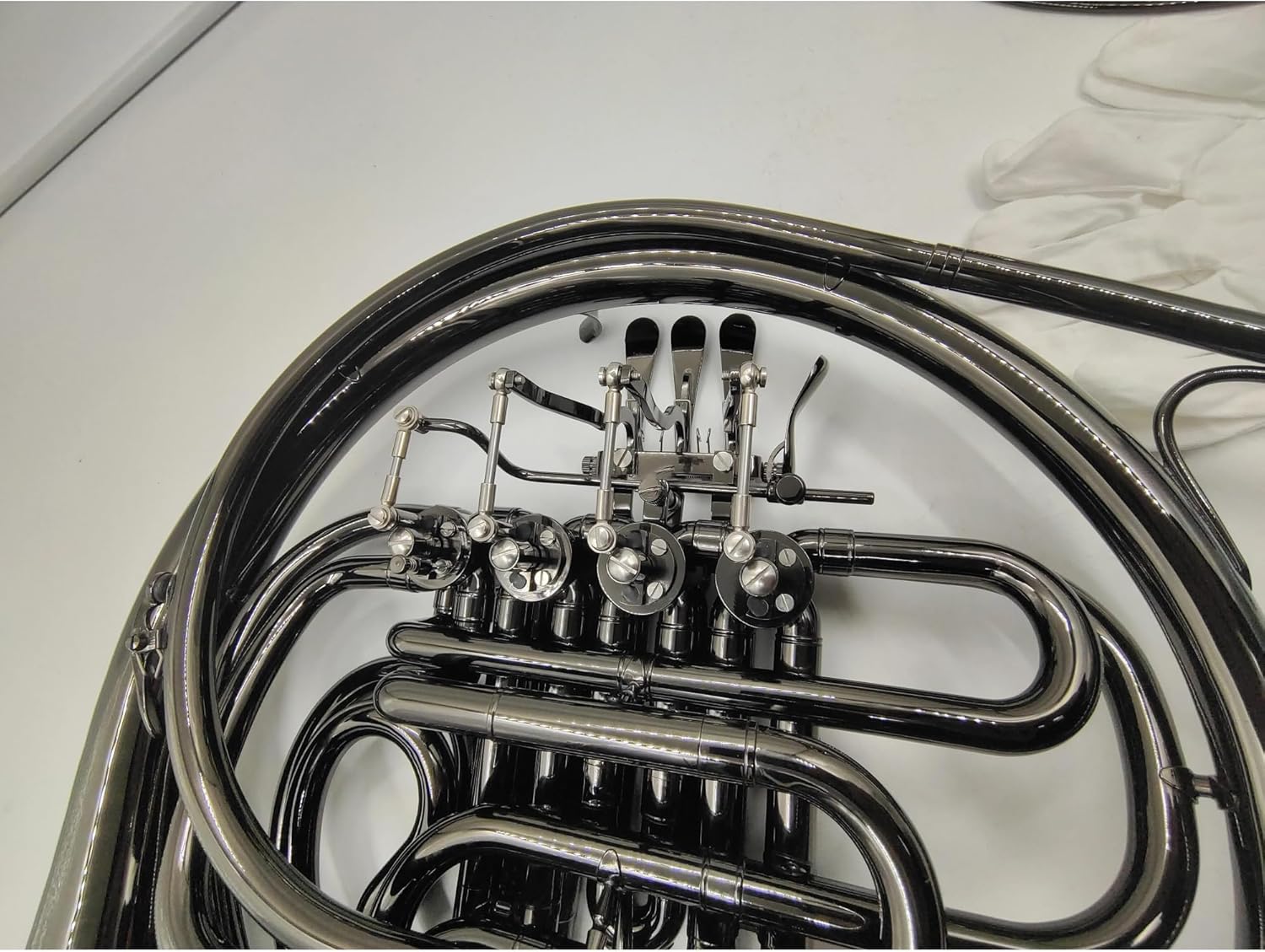 Brass French Horn F/Bb French Horn Split Double Row Four Keys Nickel Plated Professional Musical Instrument With Case