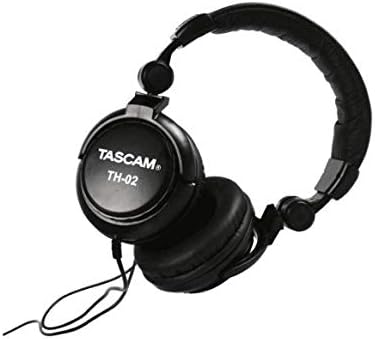 PreSonus StudioLive AR8 USB Mixer and Audio Interface with Effects and Pro DJ Headphone with Pair of EMB XLR Cable and Extra Bundle (SLAR8+TH02 (2)+M)