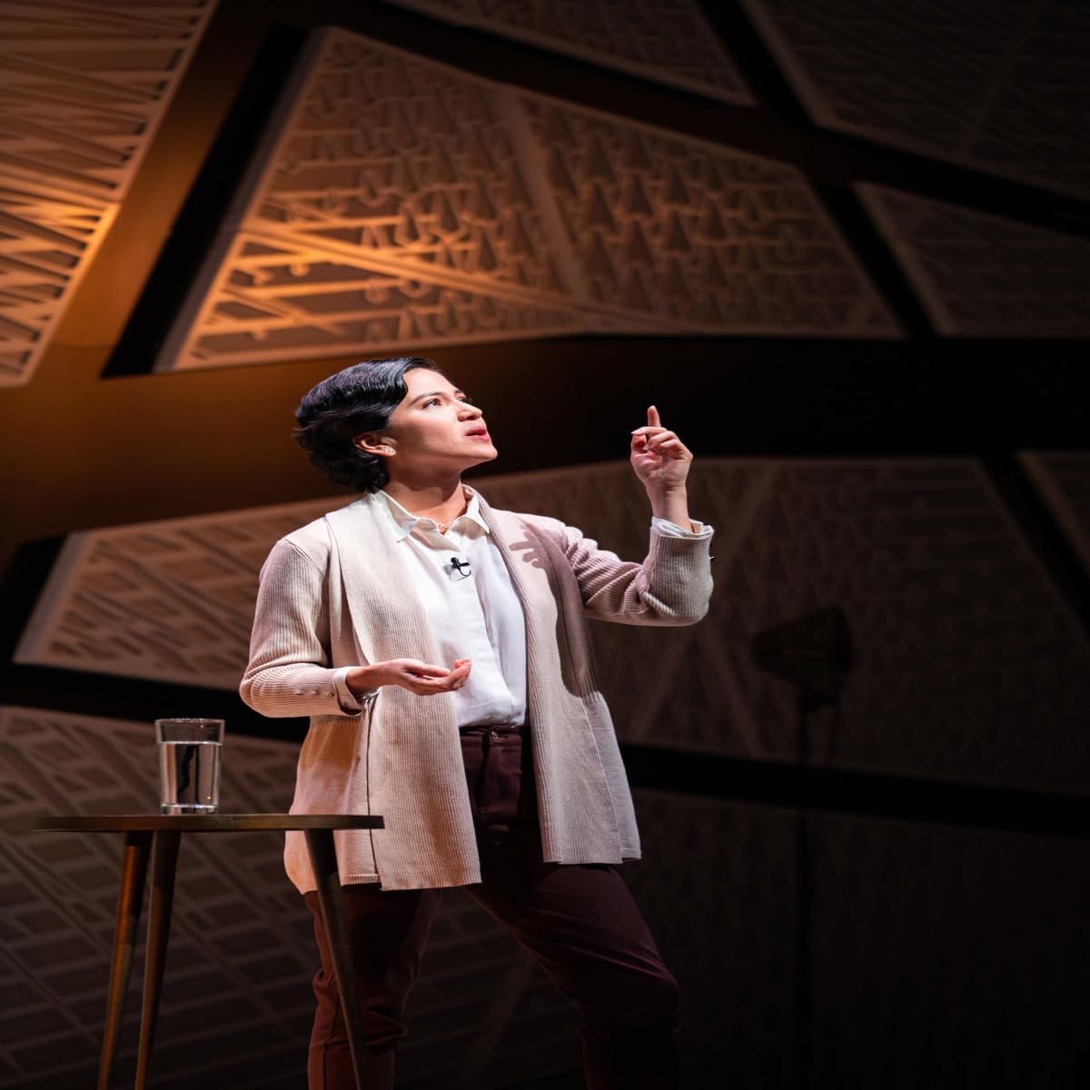 Sennheiser Pro Audio EW-D ME2 Lavalier Microphone Set, XLR Connectivity, 56 MHz Bandwidth, Automated Setup, UHF Transmission, Noise Elimination, Interference Reduction, Reliable Connections