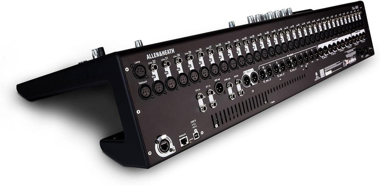 Allen & Heath Qu-32 38-In/28-Out Digital Mixing Console/USB Recording Interface