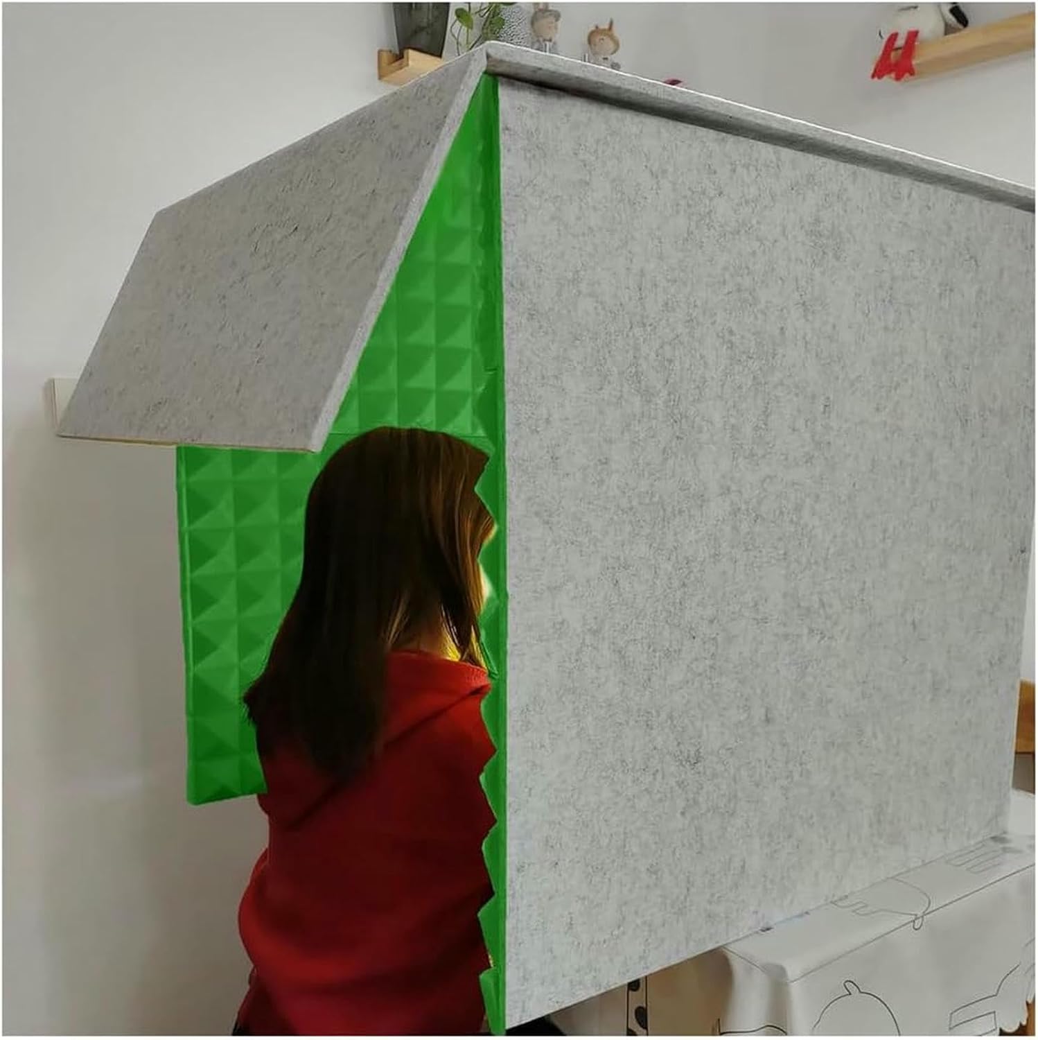 Modern Music Desktop Soundproof Booth, Square Absorbing Studio, Filter Vocal Sound Isolation Box, Portable Recording Cover for Podcasts Singing Home