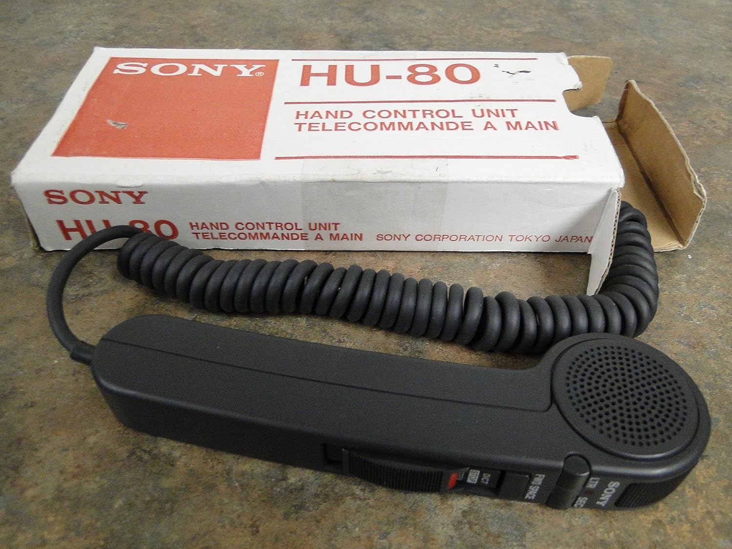 Sony HU-80 - Microphone