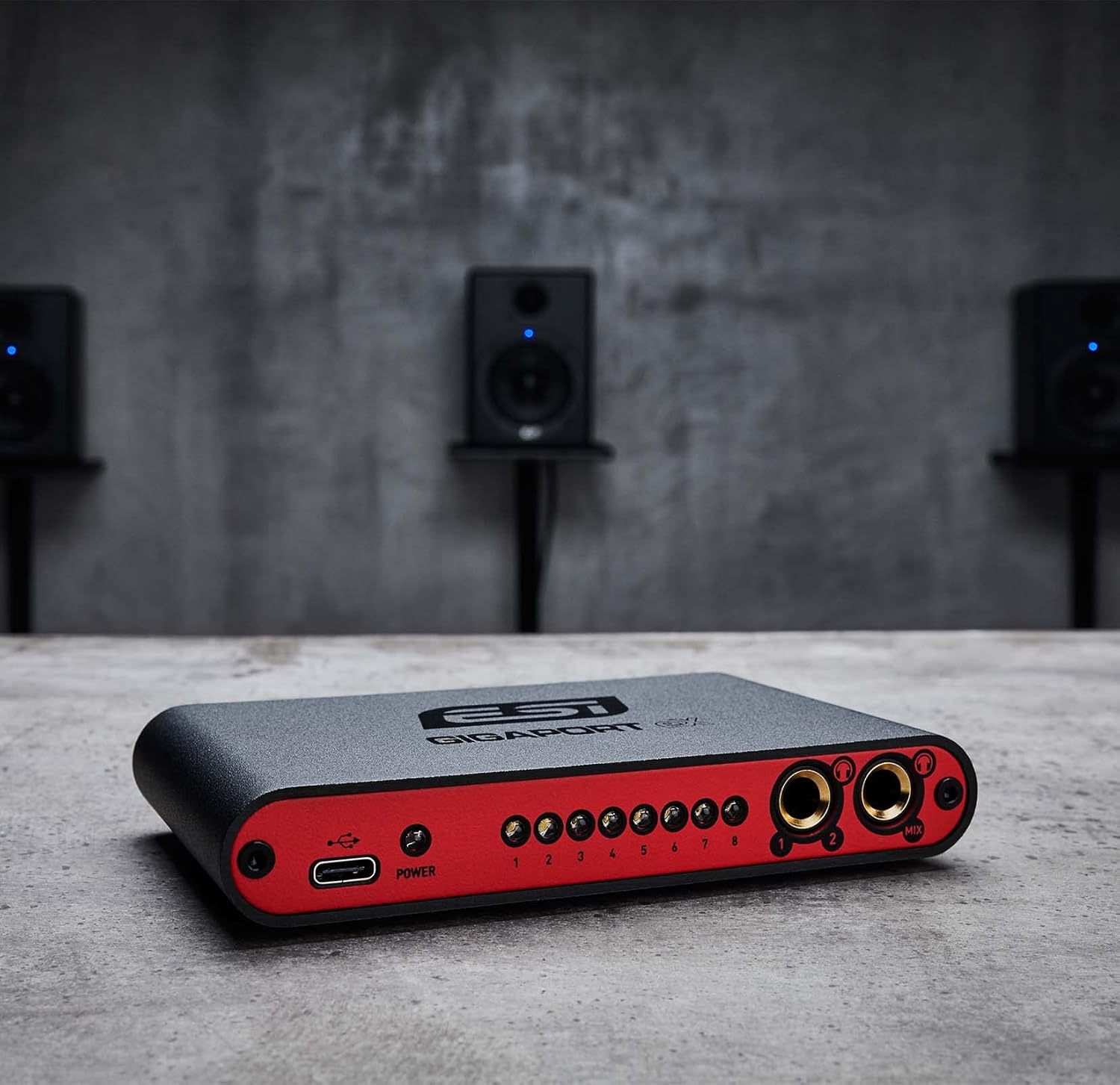 ESI GIGAPORT eX DJ Audio Interface: USB Type-C Powered, 8 RCA Outputs, Dual Headphone Ports, 24bit/192kHz Quality, 7.1 Channel Support, Seamless Integration with Leading DJ Apps & DAWs