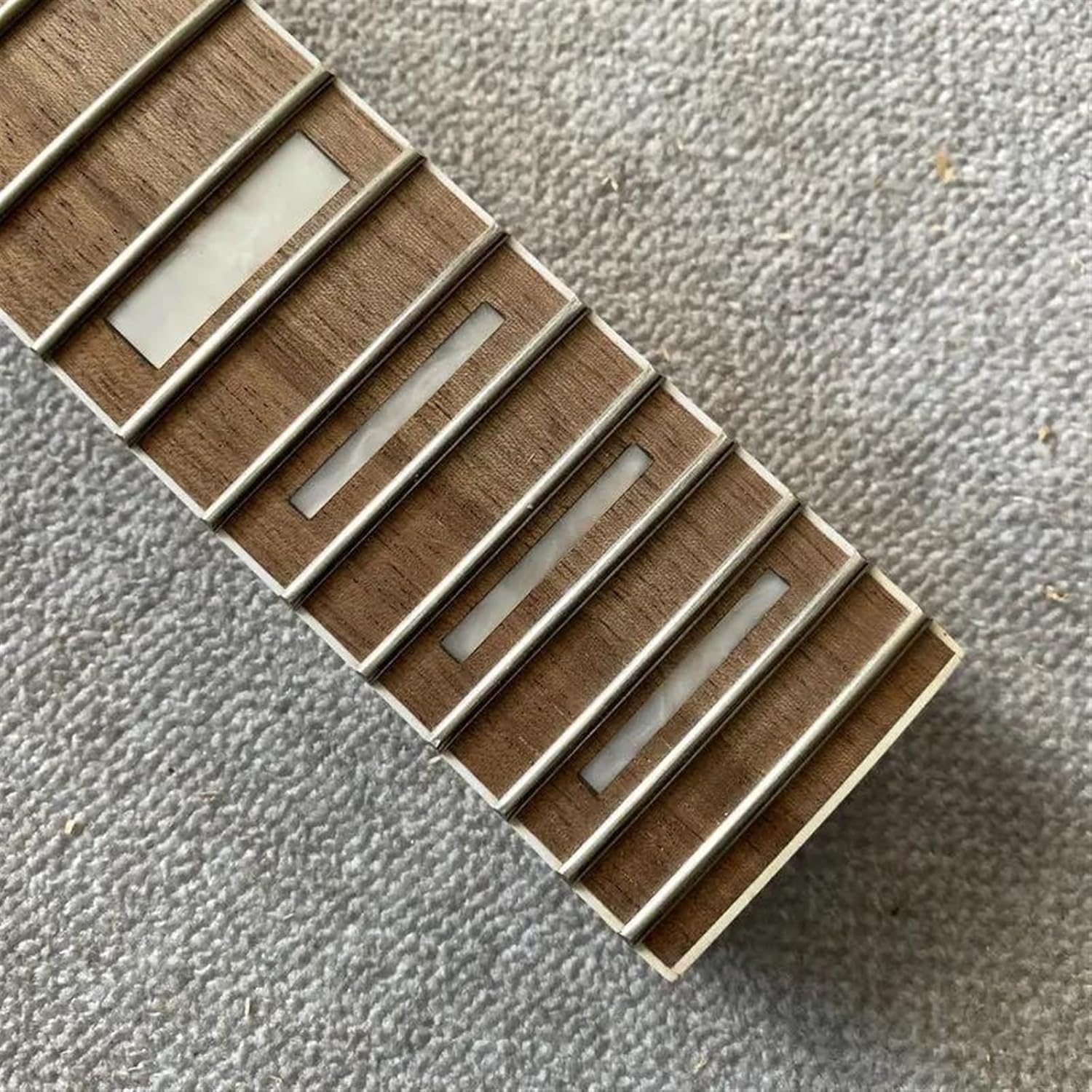 Replacement Guitar Neck Unfinished Electric Guitar Neck 22 Frets Maple With Rosewood DIY Guitar Parts