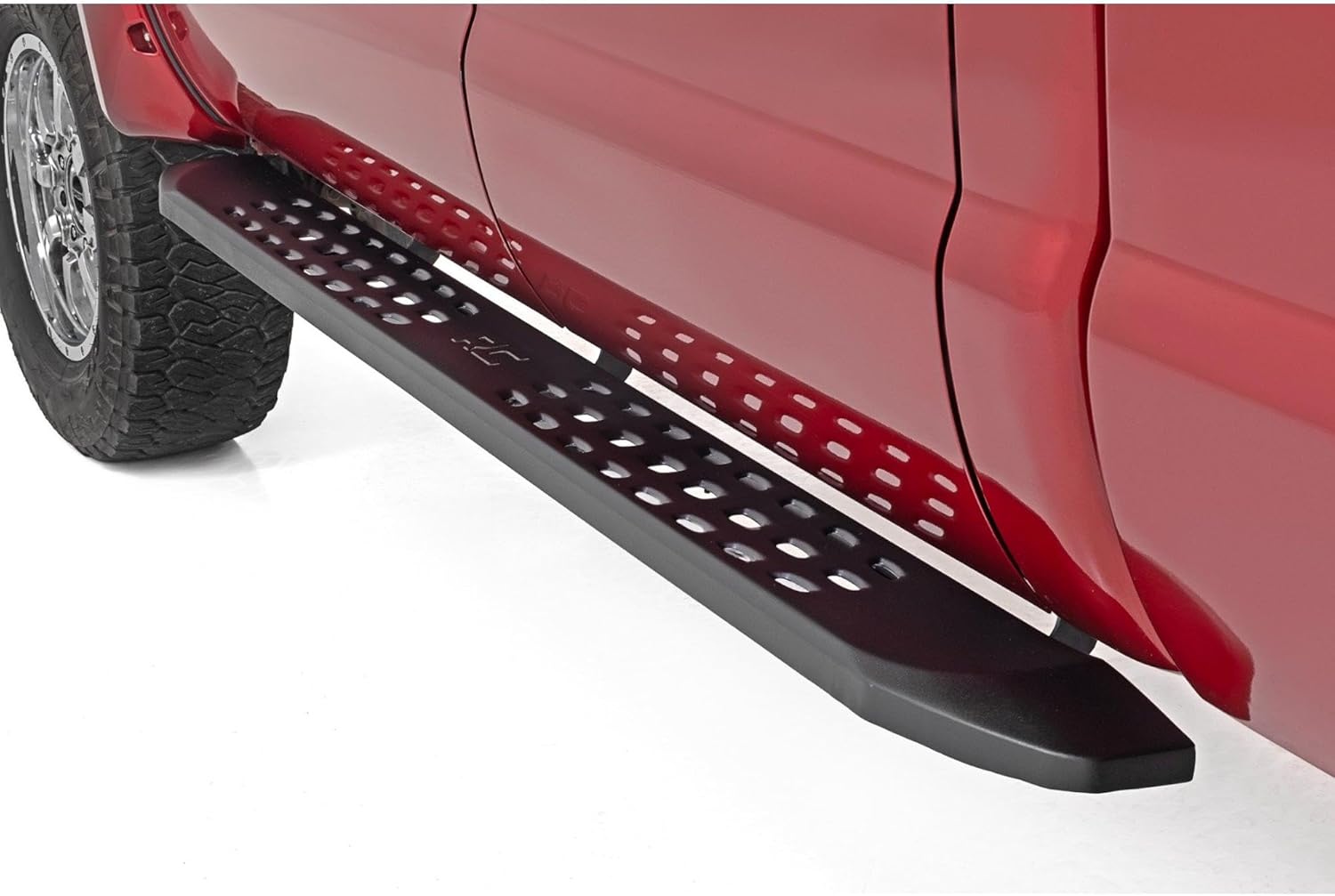 Rough Country RPT2 Running Boards for Ford F-250/F-350 Super Duty Crew Cab (2009-2016) - Sleek Profile, Non-Slip Step, Rust Resistant, Easy Install