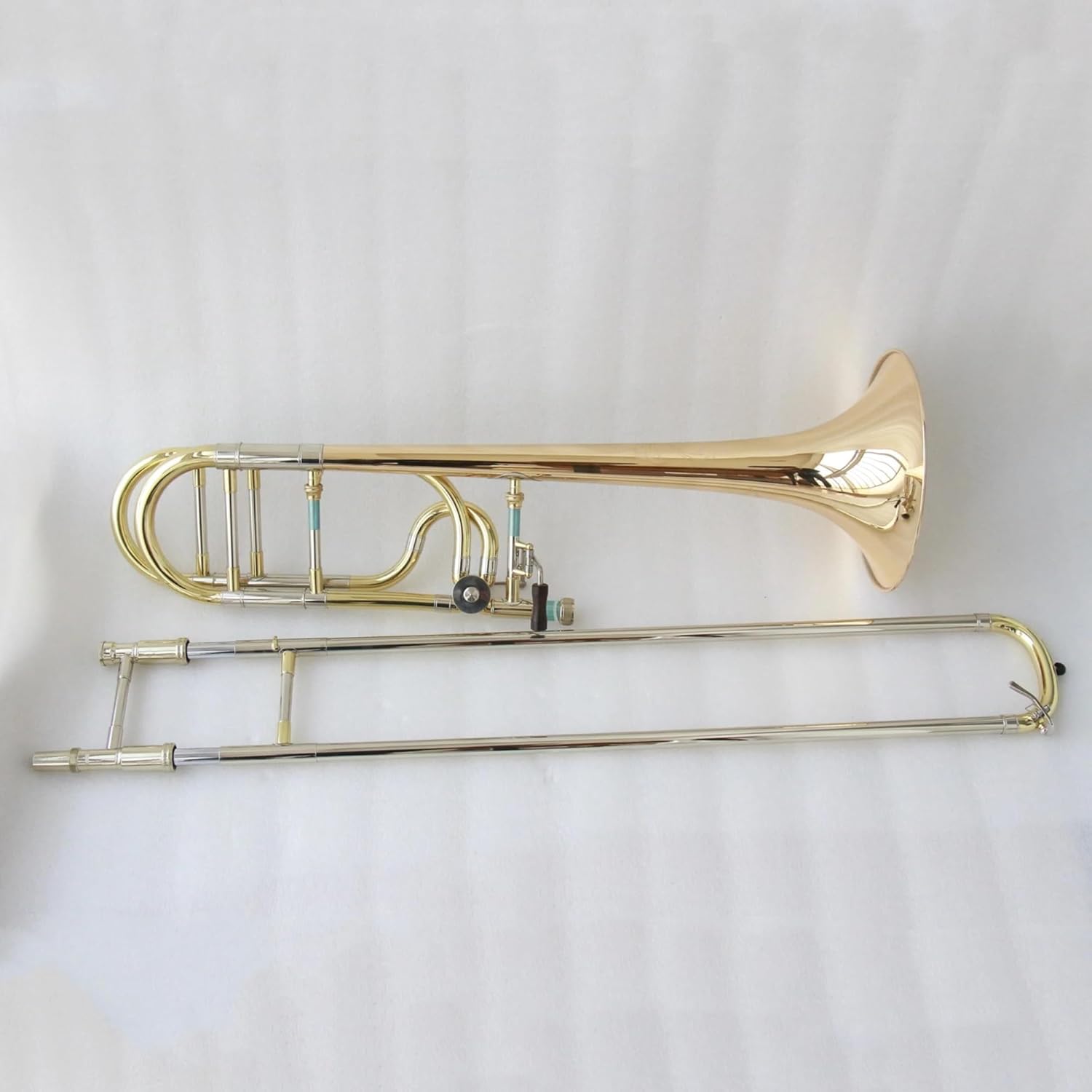 Professionals euphonium Good Performance Chinese Trombone Gold Lacquer Trombone Instrument
