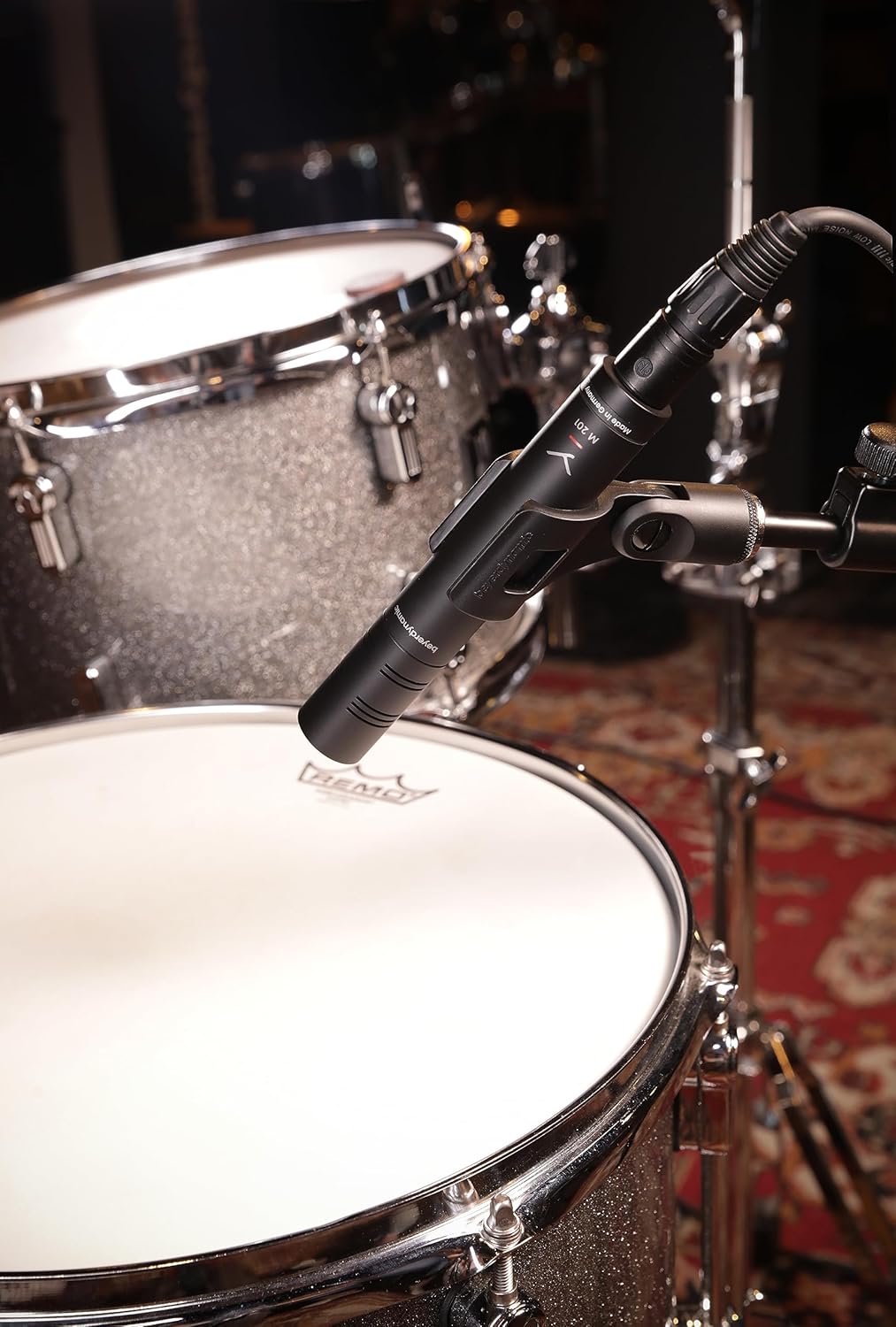 beyerdynamic M 201 Handheld Dynamic Microphone