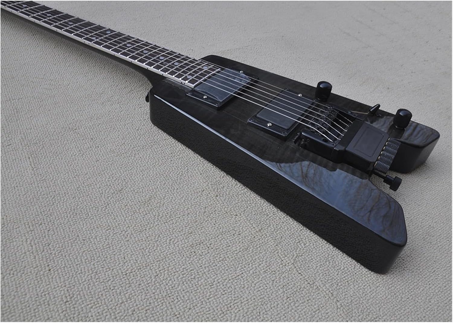 Headless Electric Guitar Black 39 Inches Headless Electric Guitar with Flame Maple Veneer 24 Frets