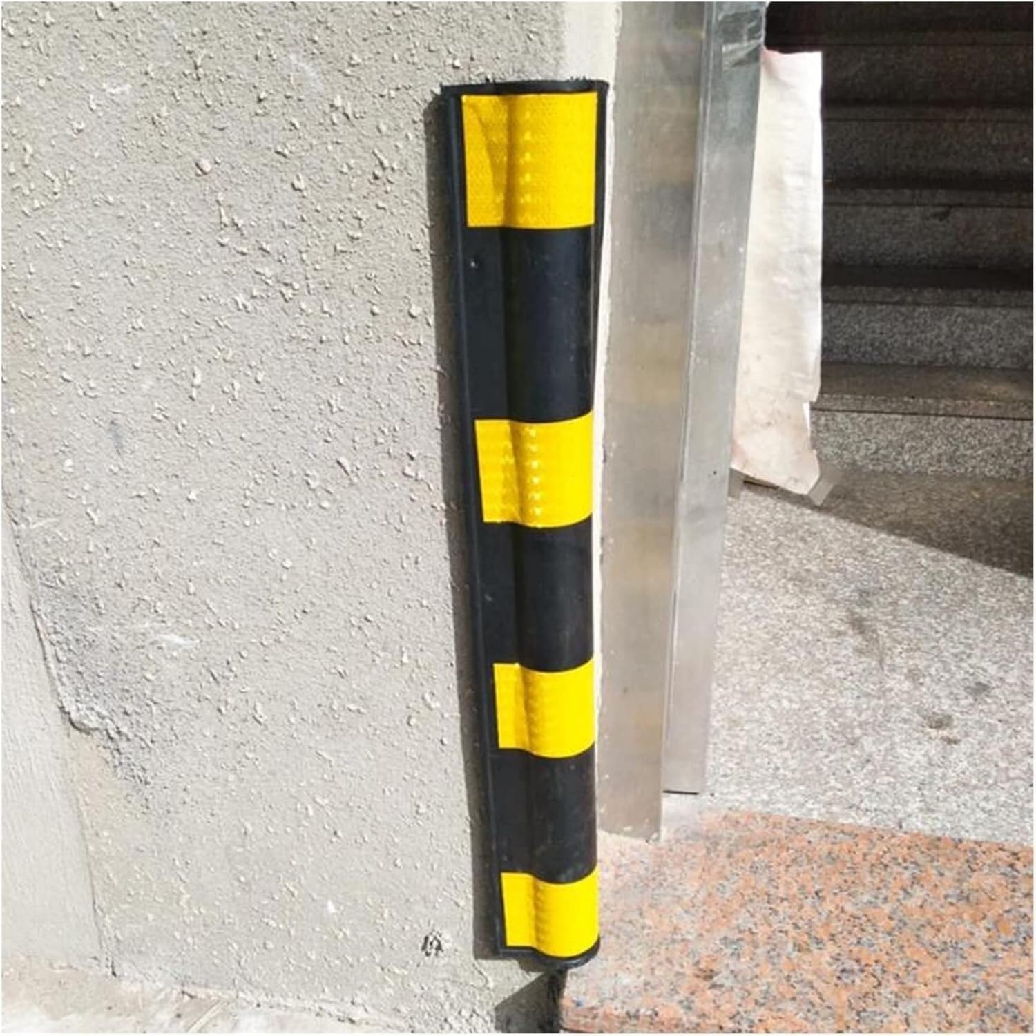 Car Parking Protector Wall Corner Guard for Parking Garages Anti-Scratch Workshops Rubber Protector(1pcs-80cm)