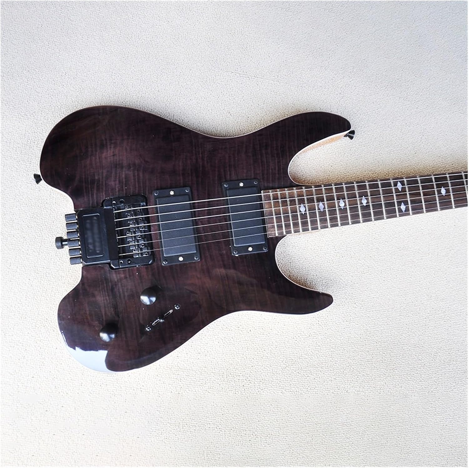 Headless Electric Guitar Headless Electric Guitar with Flame Maple Veneer Rosewood Fretboard 24 Frets