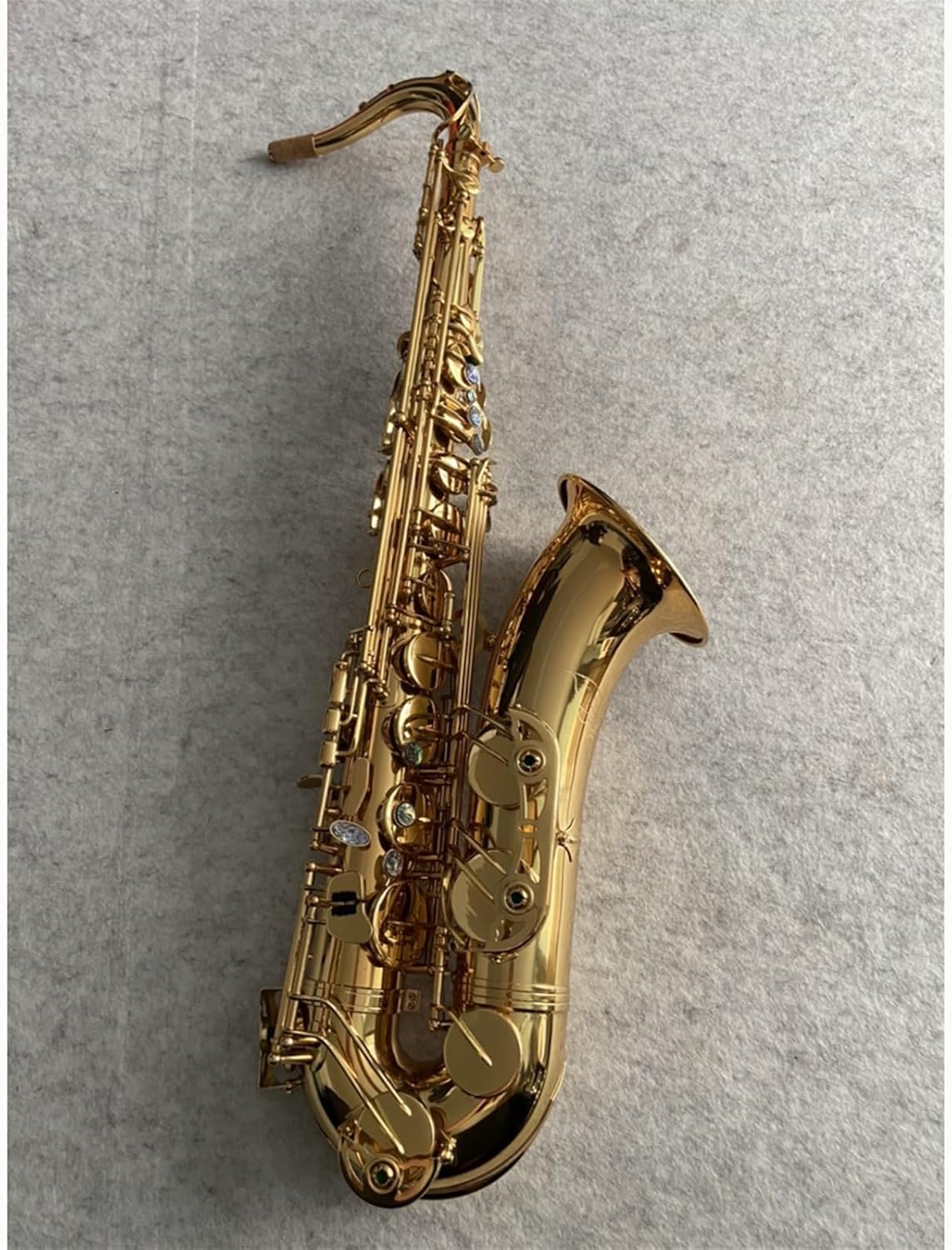 Woodwind Instrument Gold Tenor B Flat Saxophone