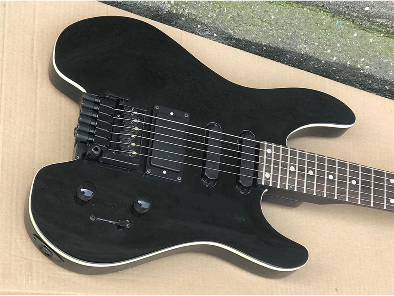 6 String Black Headless Electric Guitar with White Binding Rosewood Fretboard 24 Frets Professional Headless Guitar