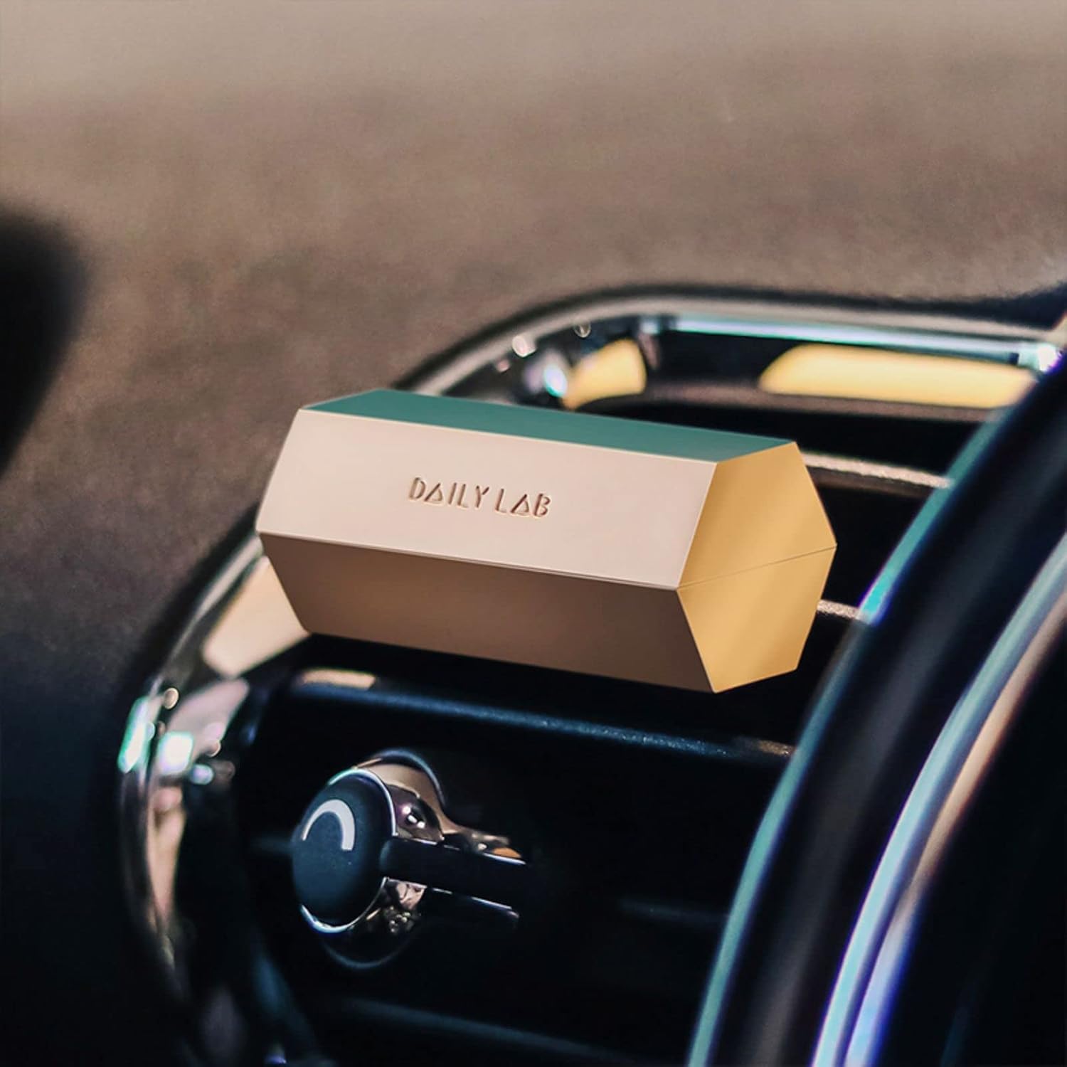 DAILY LAB Aroma 720 Car Air Freshener, Vent Clips Diffuser for Car, Designer Car Fragrance with Refills (Grapefruit), Green, Set of 2