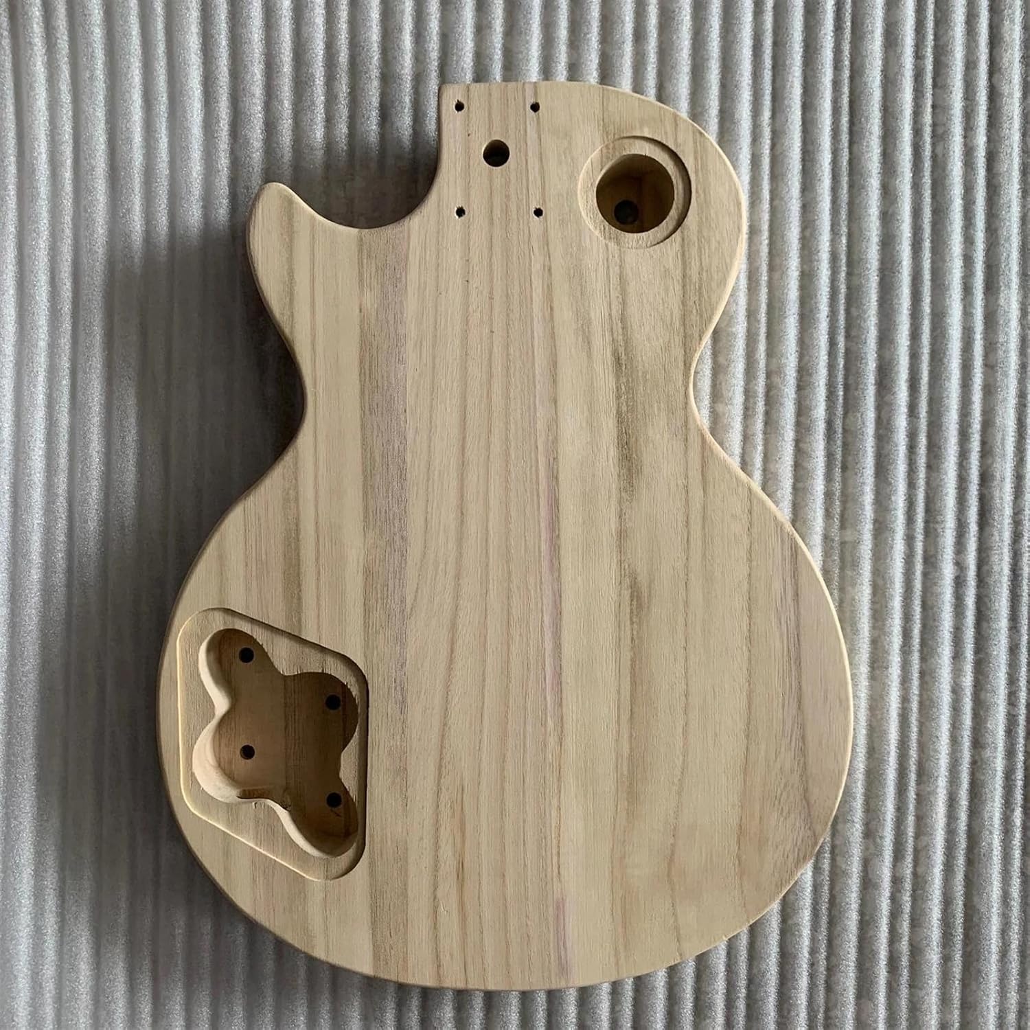 Guitar Body Guitar Replacement Parts Unfinished Electric Guitar Body Maple Wood Blank Guitar Barrel For PB Style Bass Guitars DIY Parts Guitar Accessories