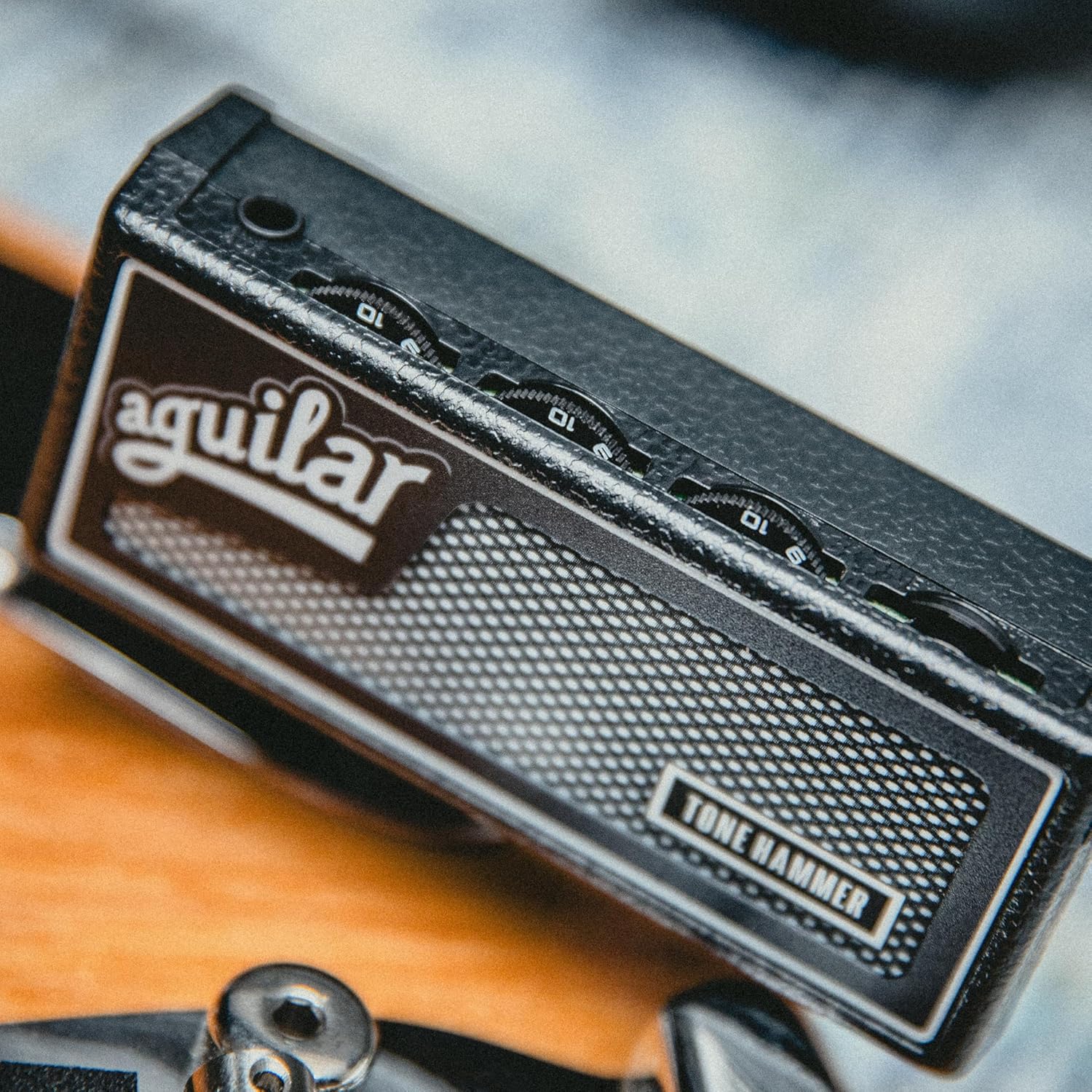 Aguilar amPlug3 Tone Hammer Bass Guitar Headphone Amp w/Three Onboard Effects and Built-in Rhythm Patterns