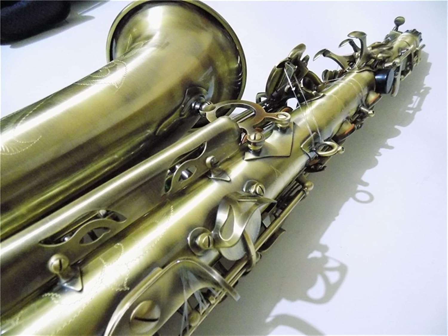 Antique Brass Body EB Alto Saxophone with Case Wind Professional Musical Instruments Saxophone Straight