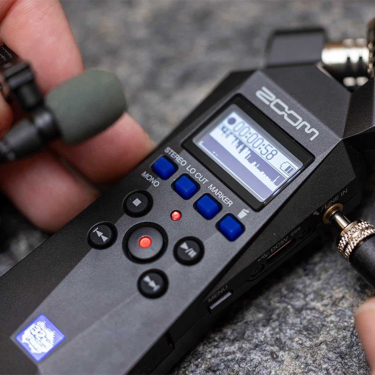 Zoom H1essential Stereo Handy Recorder with 32-Bit Float, Accessibility, X/Y Microphones, Record to SD Card, USB Microphone, Portable, for Musicians, Podcasters, Filmmakers, & Content Creators