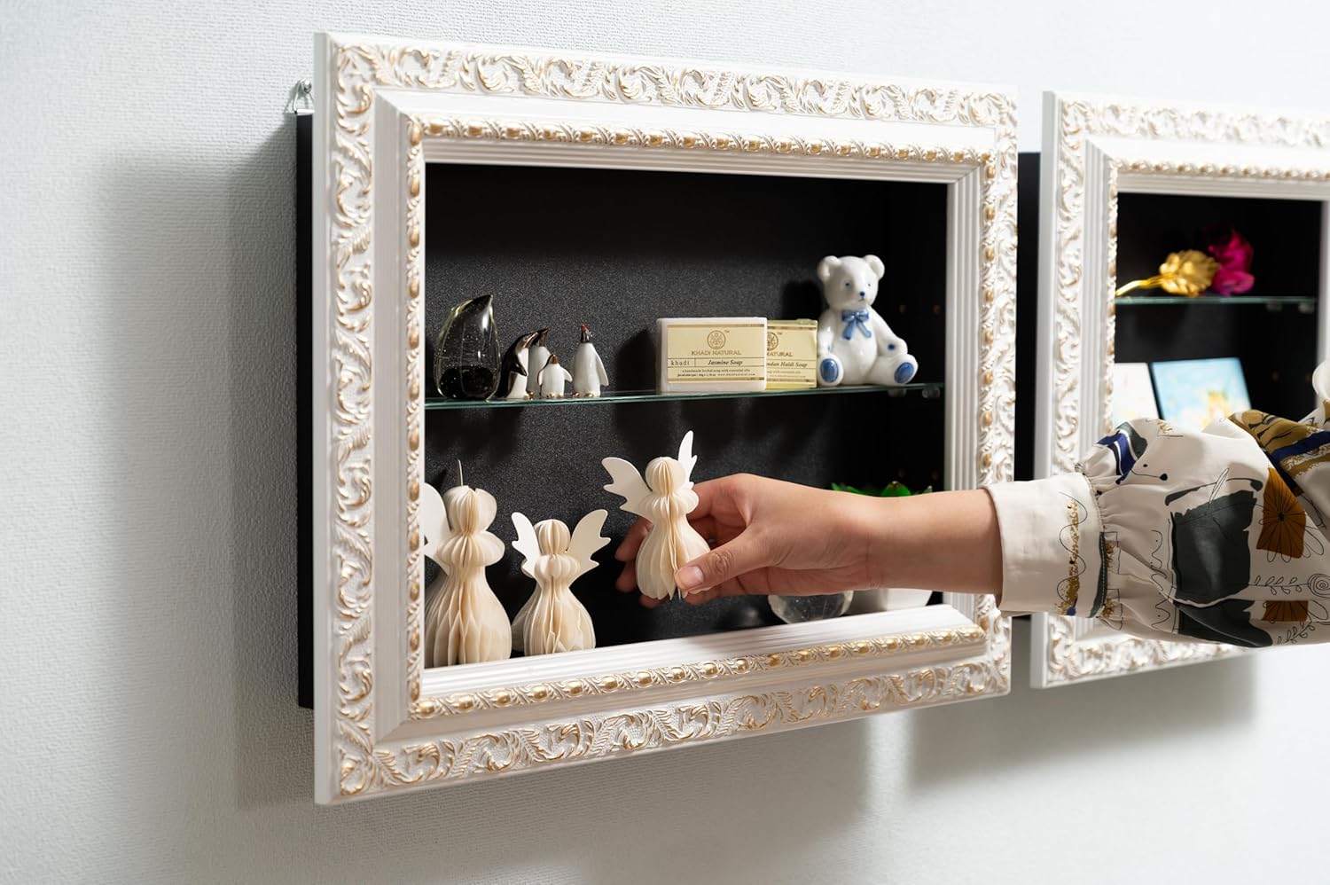 PaletteLife Rococo Style Shadow Box Wall Cabinet, Antique Gold Frame, Square Type, 17.7 x 11.8 (45x30cm), Depth 2.4