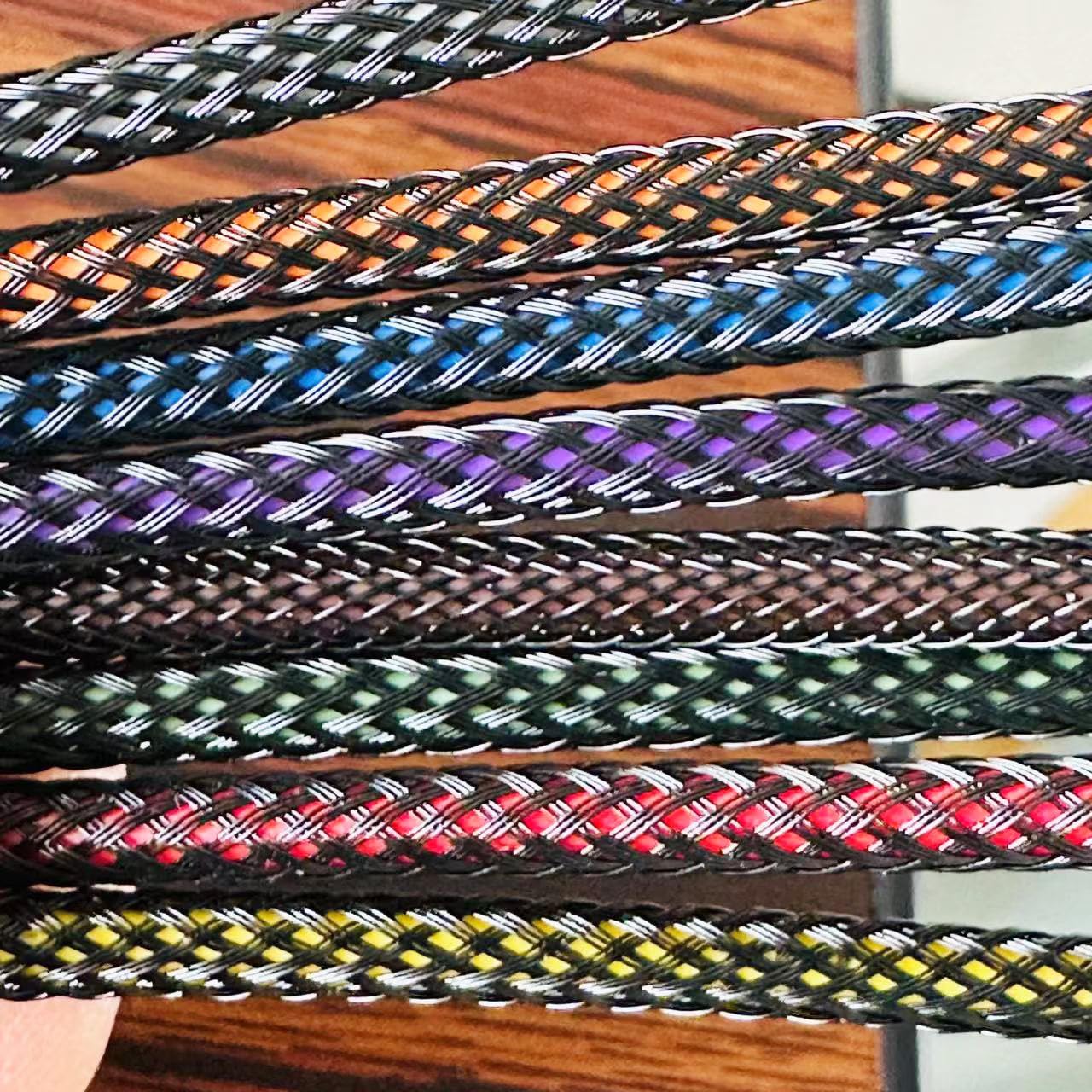 16.4ft DB25 to XLR Snake Cable, DB25 Male to 8 Channel XLR 3Pin Male Balanced Snake Cable D-Sub Highly Shield Analog Audio PVC SnakeCable Patch Bay Interface Modular Wire 5Meter