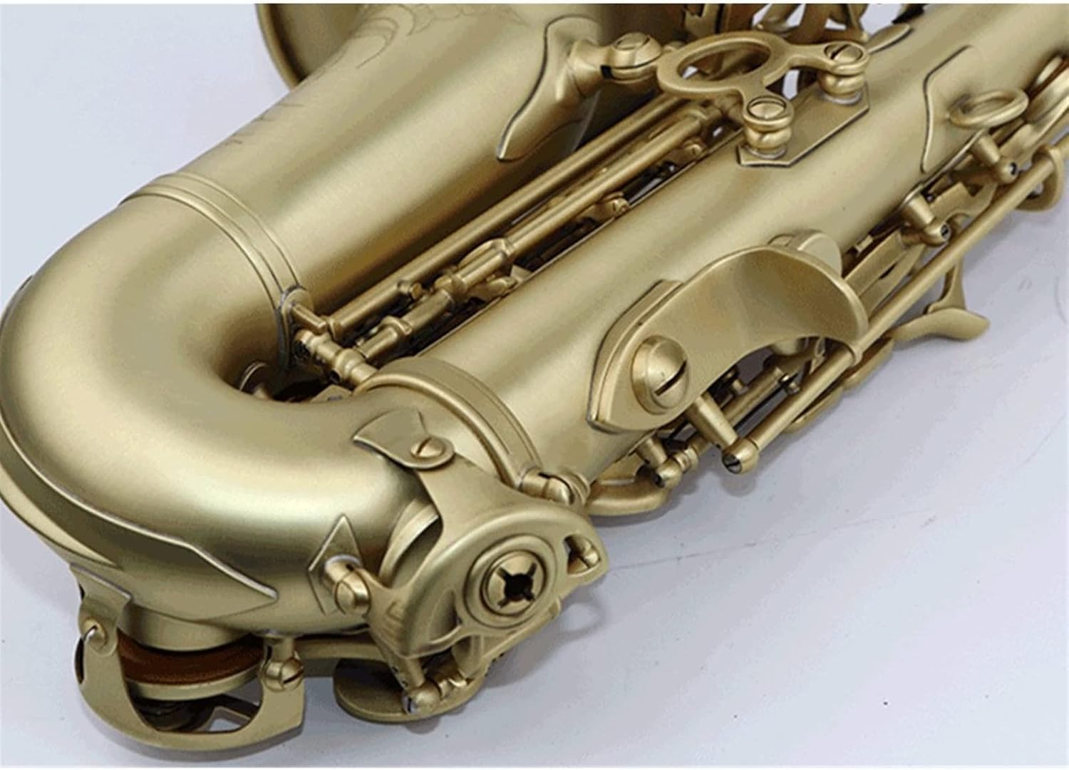 Saxophone B-Flat Brass Sax Woodwind Instrument Professional Saxophone