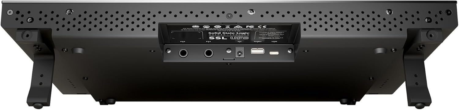 Solid State Logic UF8 Advanced DAW Controller